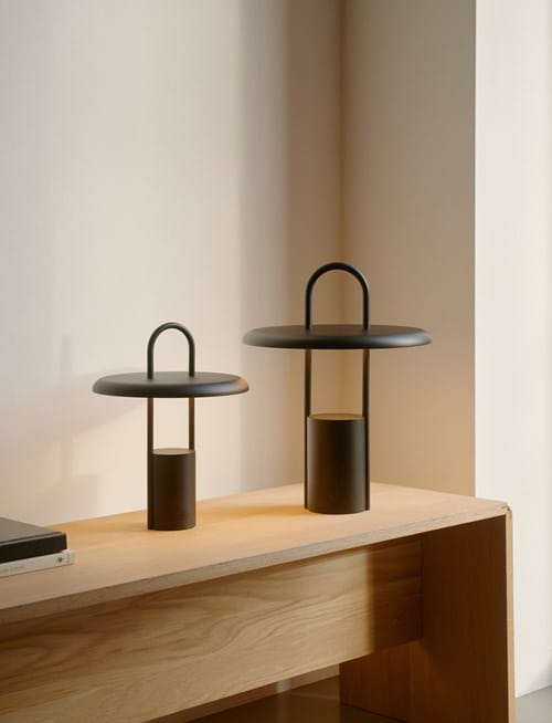 Lampa przenośna LED Pier 33,5 cm, Black Stelton