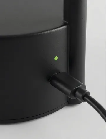 Lampa stołowa przenośna Vinkel LED  - Black - Stelton