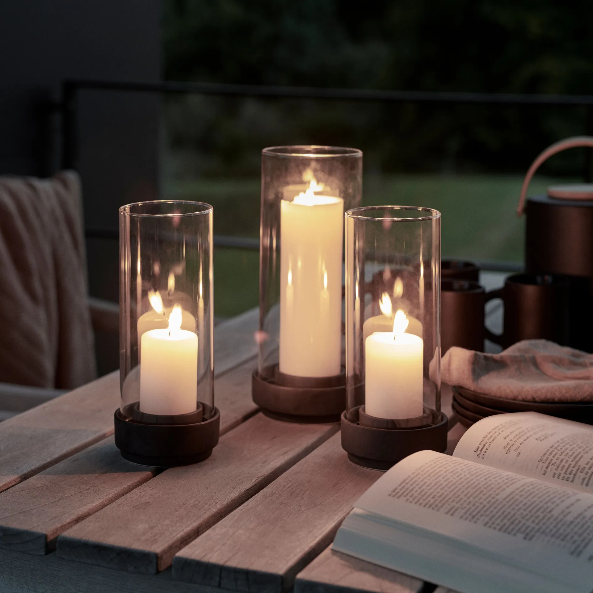 Lampion Hurricane czarny, Świetna Stelton