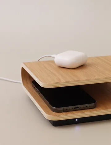 Ro bezprzewodowa ładowarka - Oak - Stelton