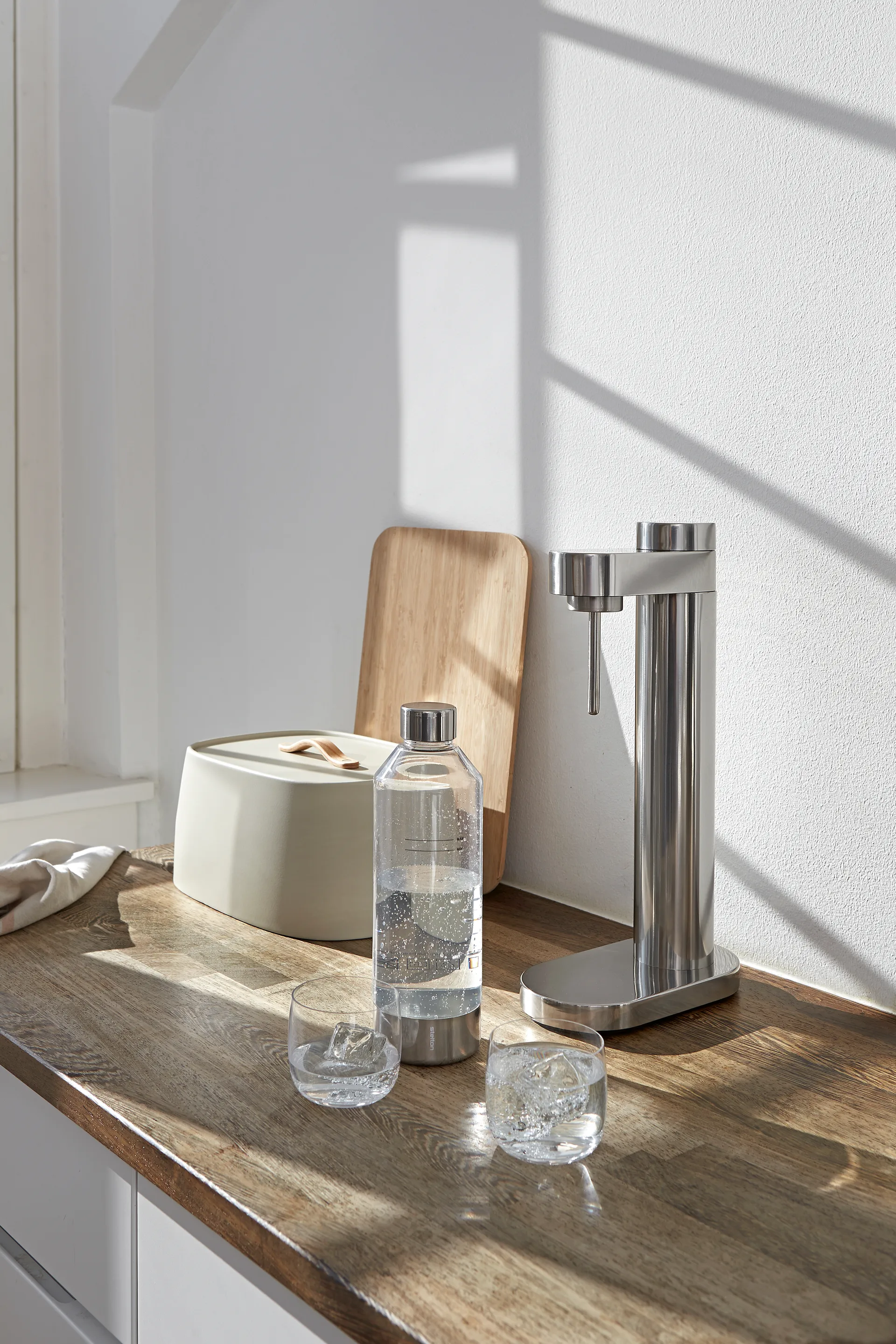 Saturator Brus, Steel Stelton