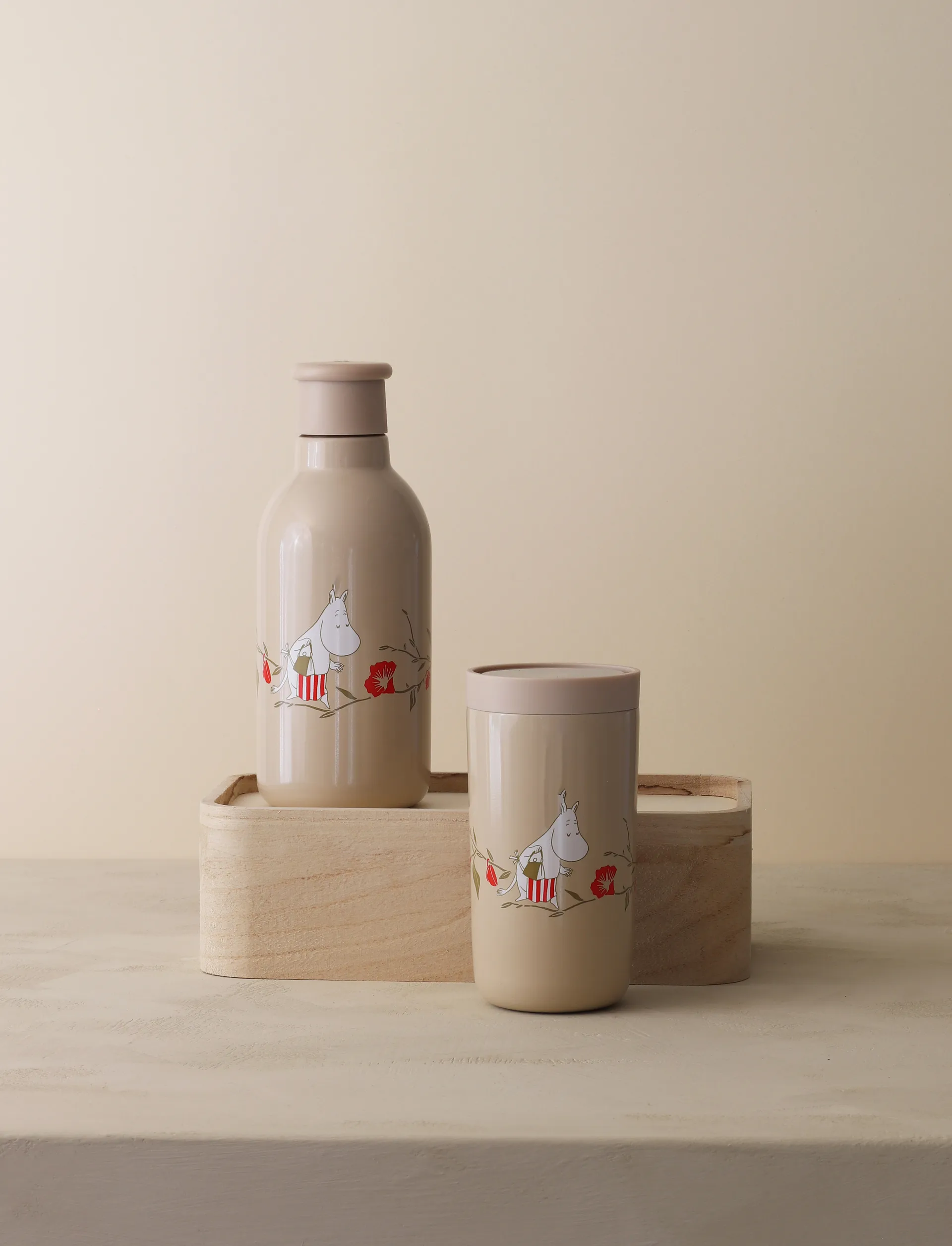 To Go Click Mumin kubek termiczny 0,2 l, Moominmamma’s Tea party Stelton