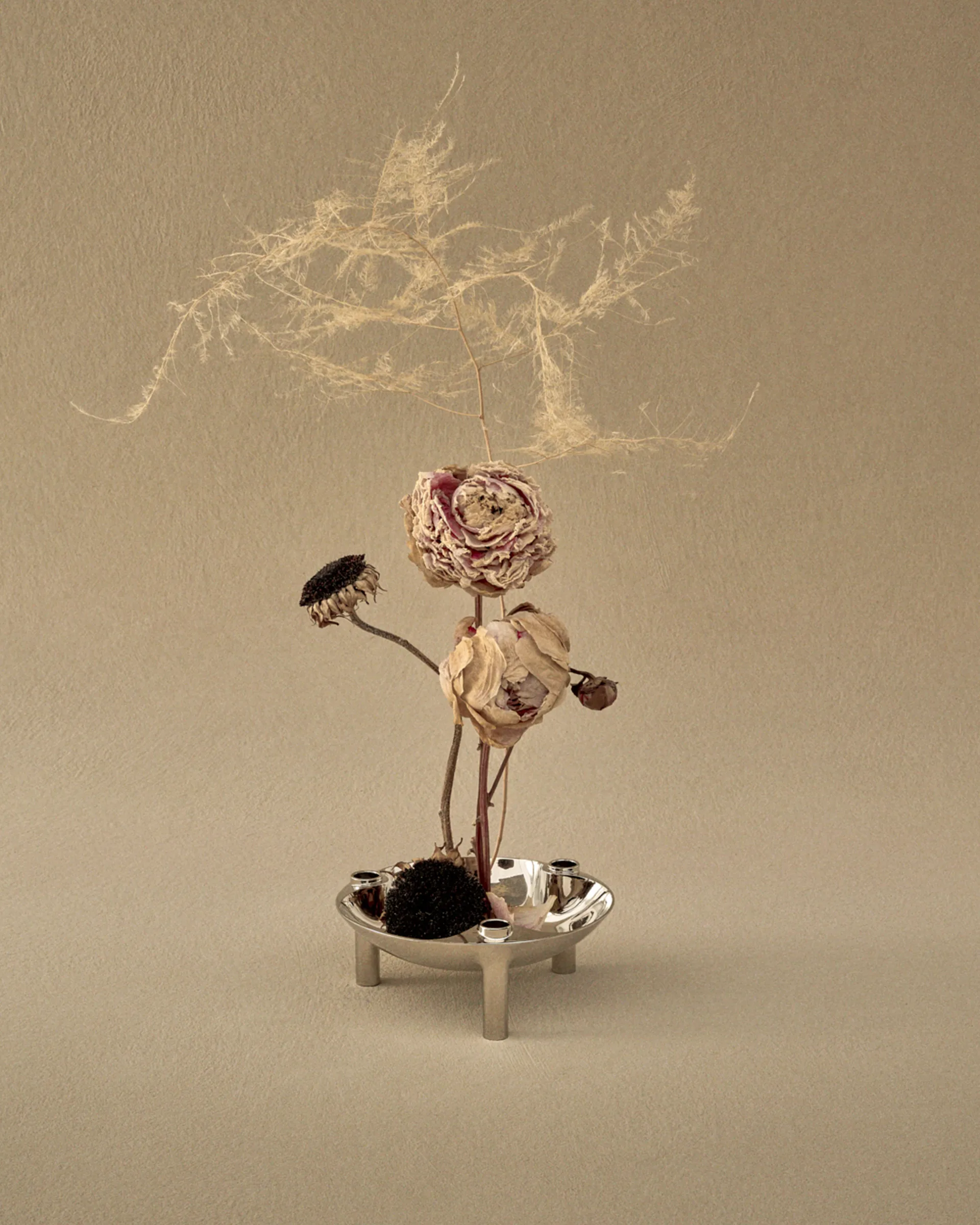 Miska Nagel, chrom STOFF