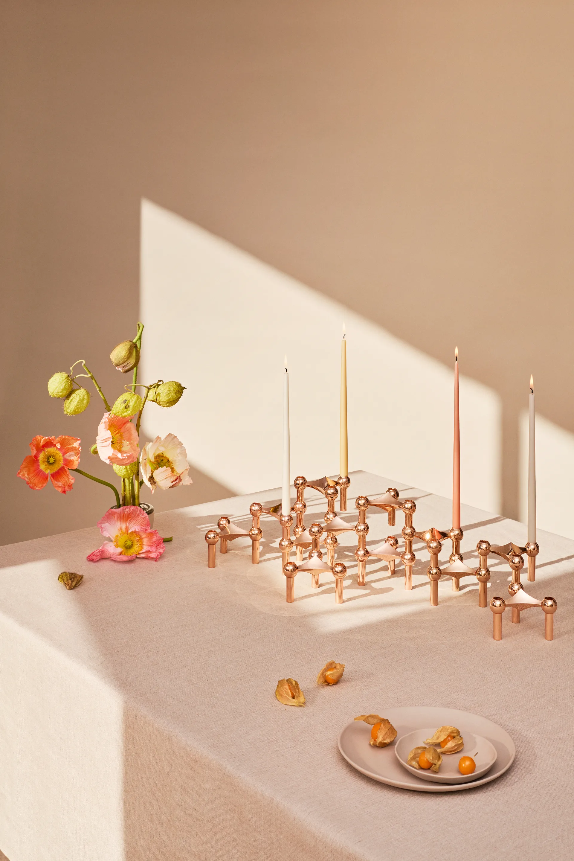 Świecznik STOFF Nagel, Różowe złoto STOFF