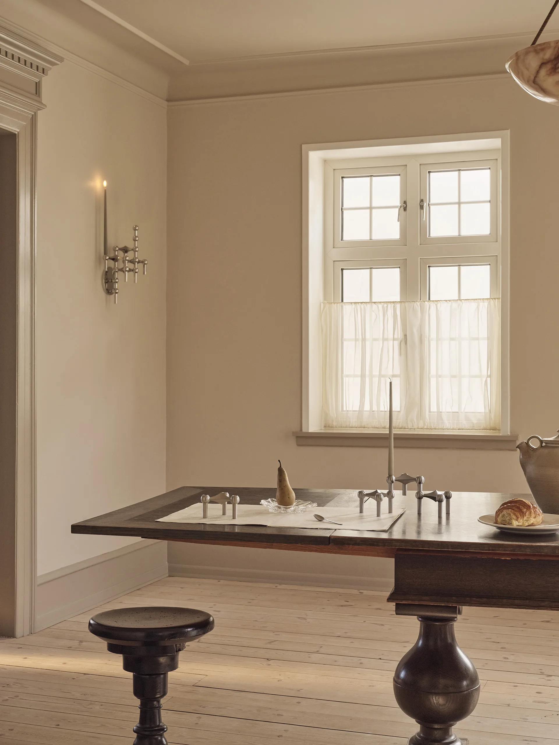 Świecznik STOFF Nagel, Szczotkowany chrom STOFF