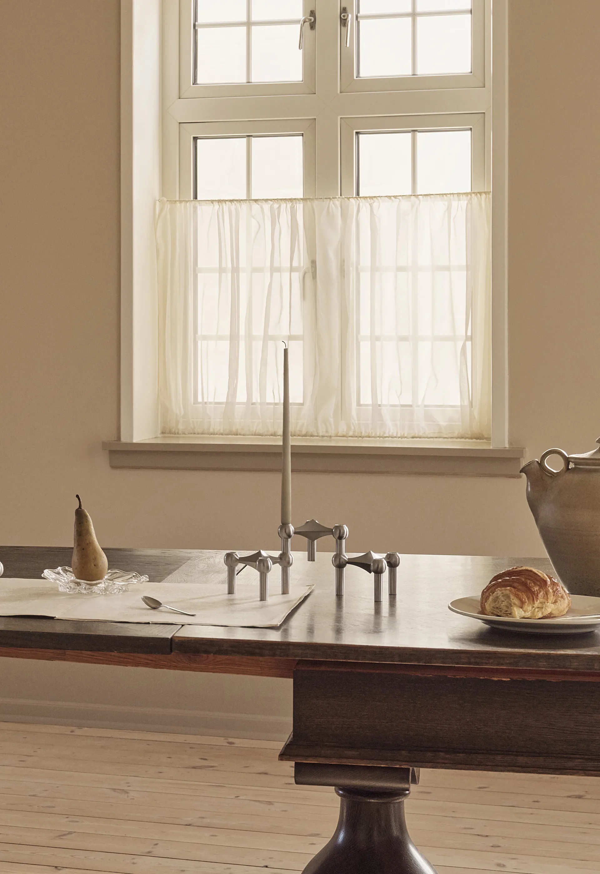 Świecznik STOFF Nagel, Szczotkowany chrom STOFF