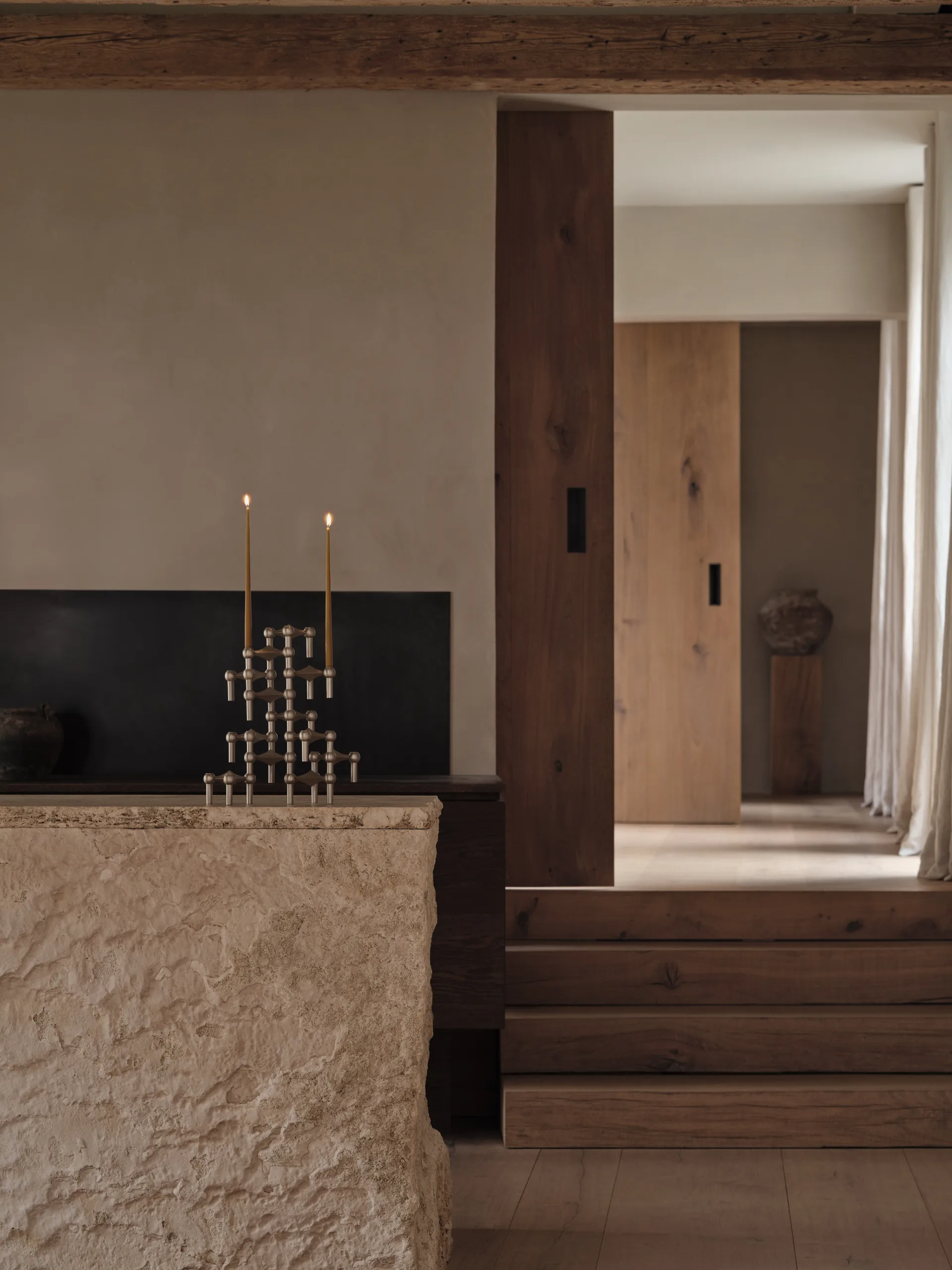 Świecznik STOFF Nagel, Szczotkowany chrom STOFF