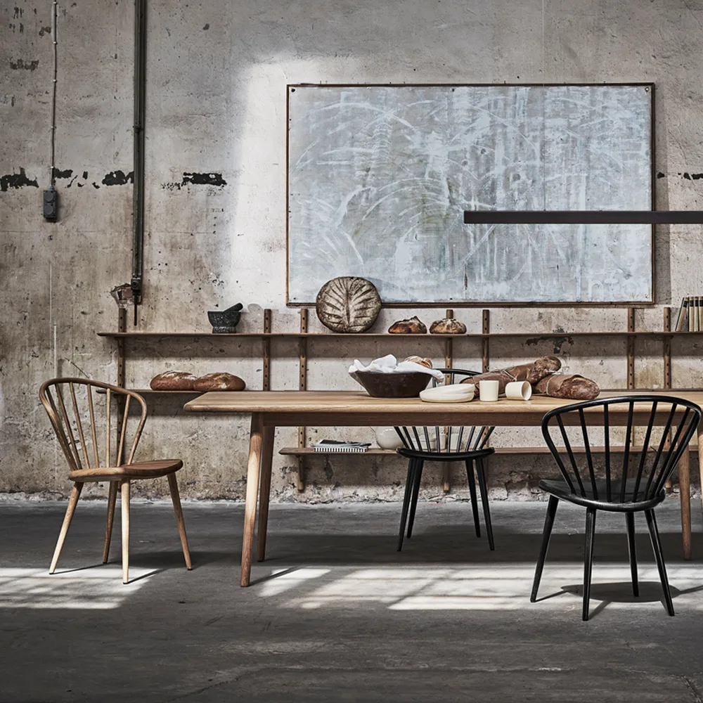 Ikon półka ścienna, brzoza jasny matowy lakier, głęb. 21cm Stolab