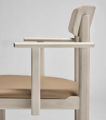 Krzesło z podłokietnikami Pal  - Brzoza jasna, matowy lakier-Elmosoft 22030 - Stolab