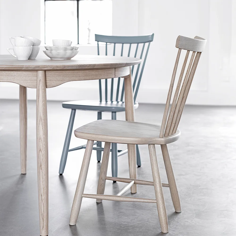 Stół do jadalni Carl stała tarcza (niepodzielna) Ø115 cm, Brzozowy jasny matowy lakier Stolab