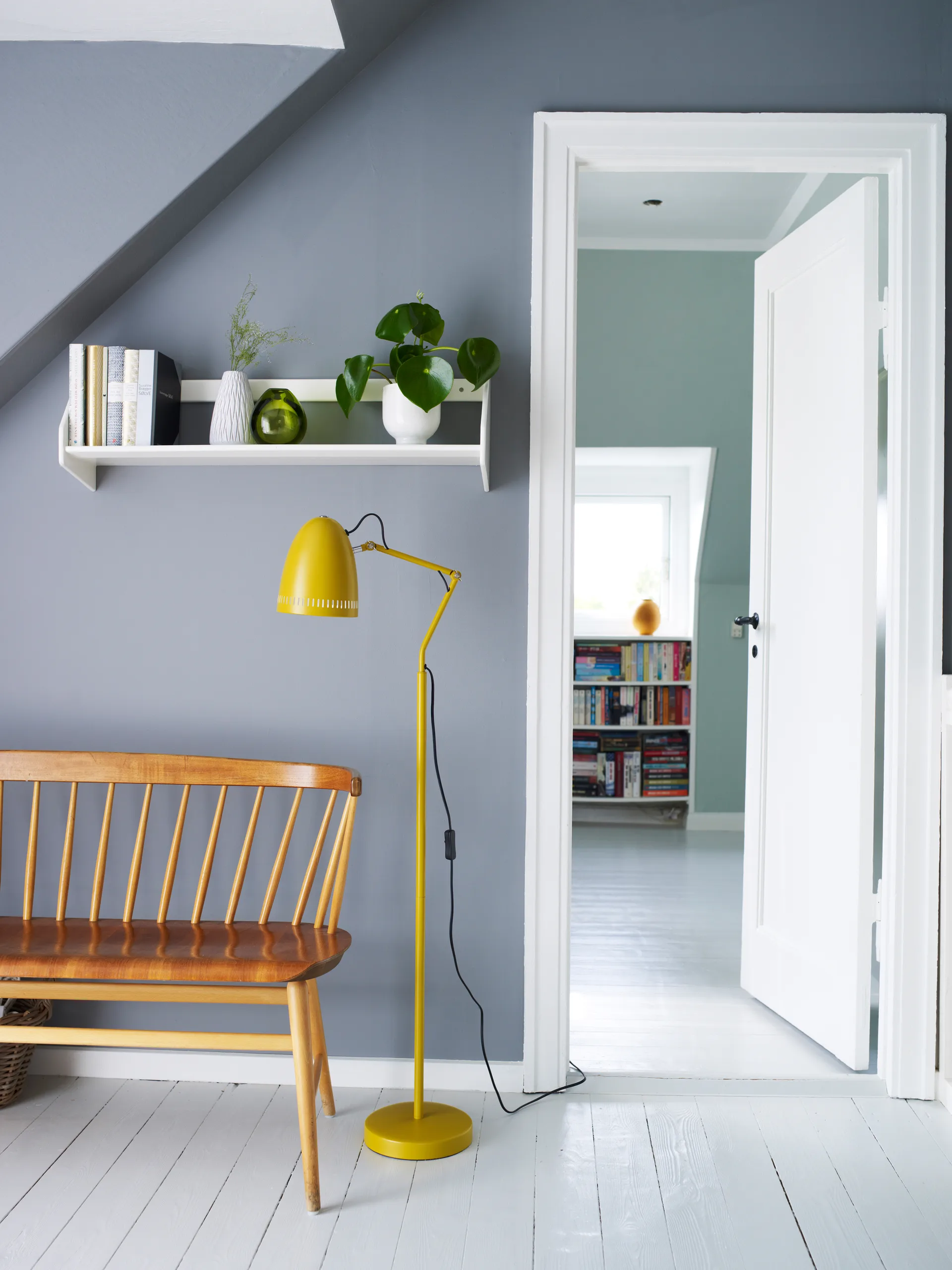 Lampa podłogowa Dynamo, Mustard Superliving