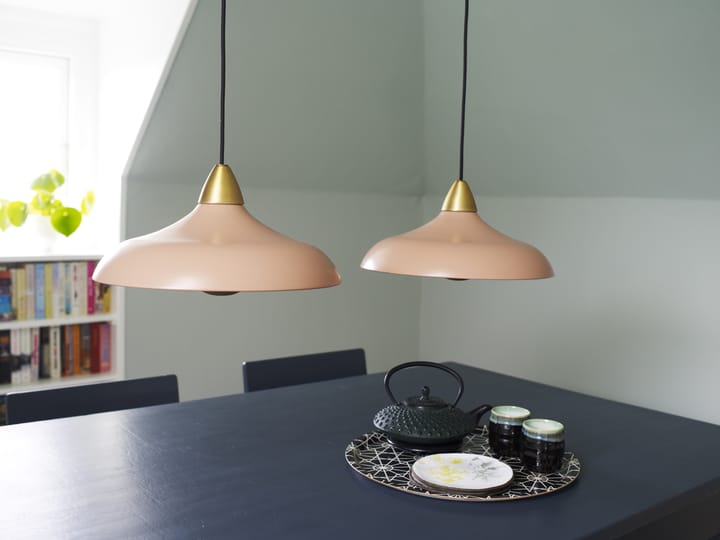 Lampa sufitowa Urban, szeroka, Róż Superliving