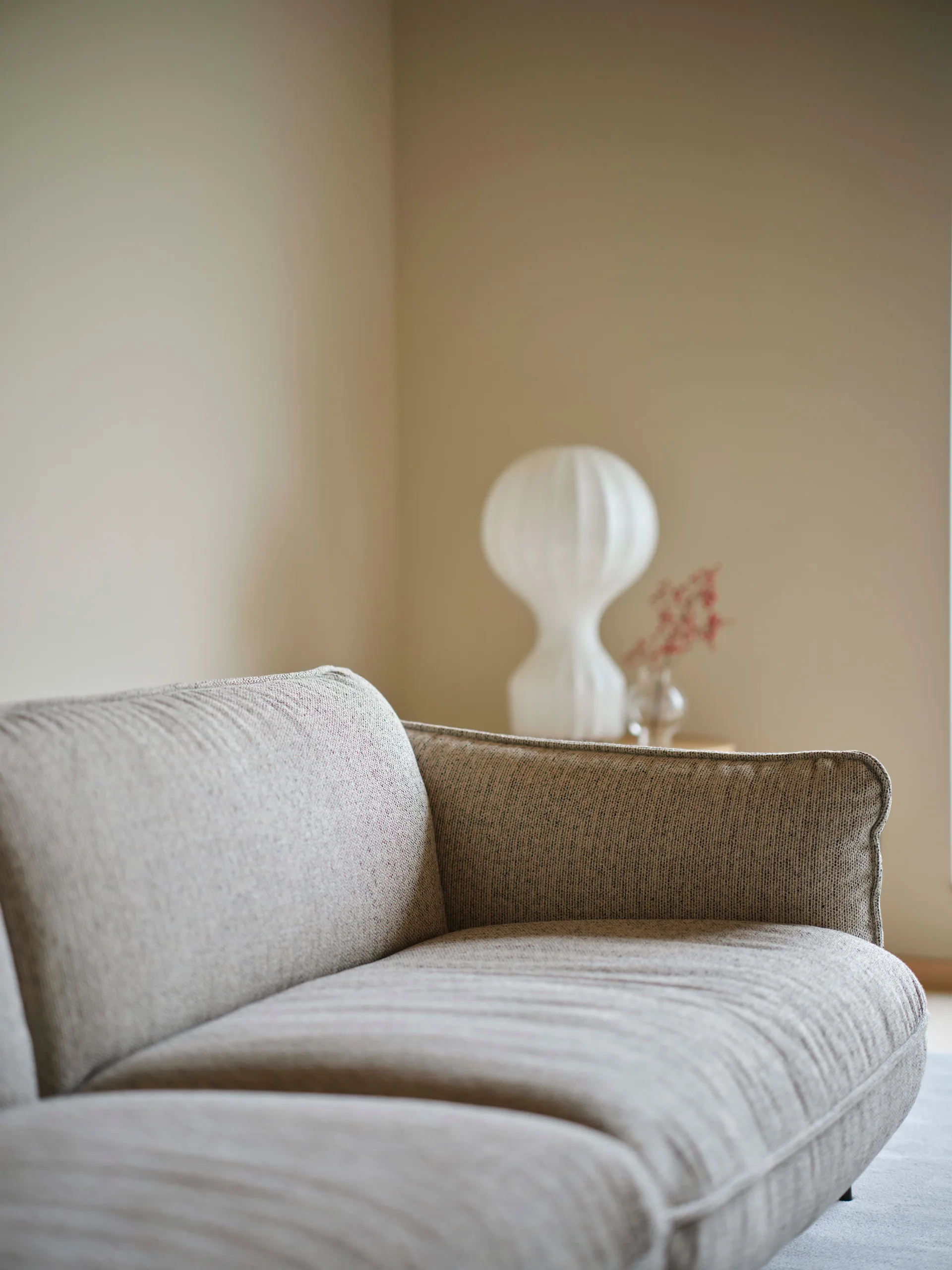 Sofa Continental, Sealife Dark beige/white-nutmeg Swedese