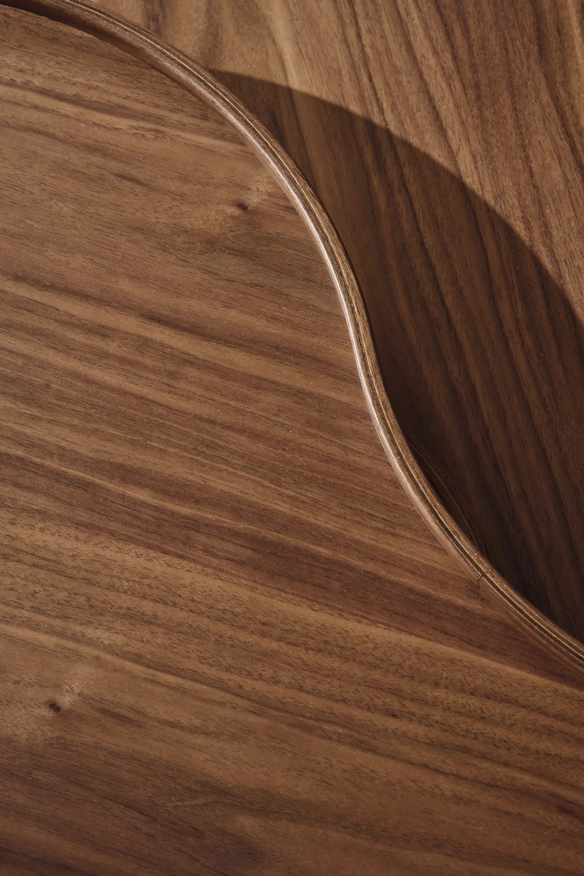 Stół Flower Mono, edycja specjalna, 107x114 cm, H39 cm - lakierowany orzech - chromowana stal Swedese