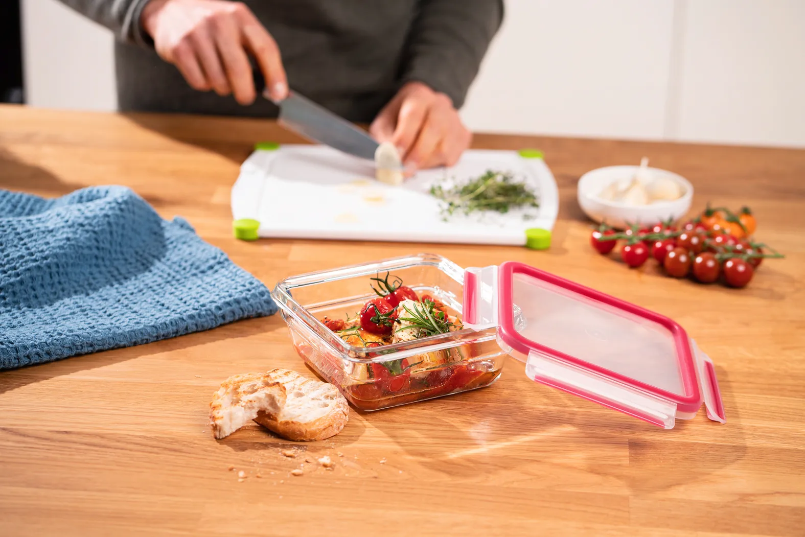 Kwadratowe pudełko na jedzenie MasterSeal Glas, 0,8 l Tefal