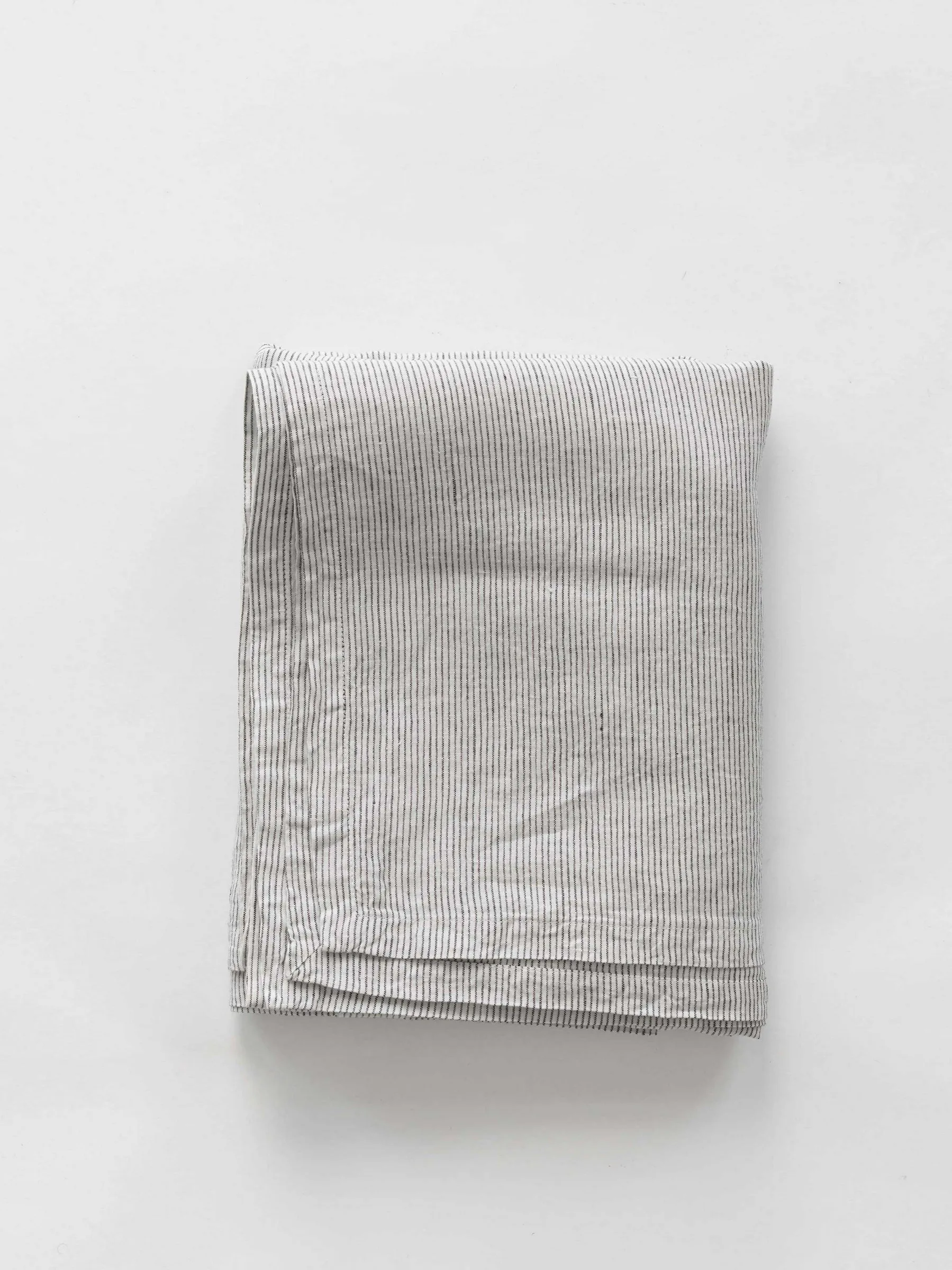 Obrus lniany 160x330 cm, Pinestripe Tell Me More