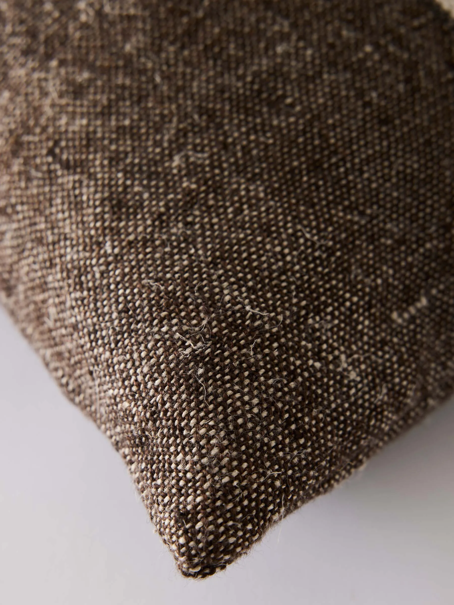 Pokrowiec na poduszkę Adrian, 40x60 cm., Brown Tell Me More