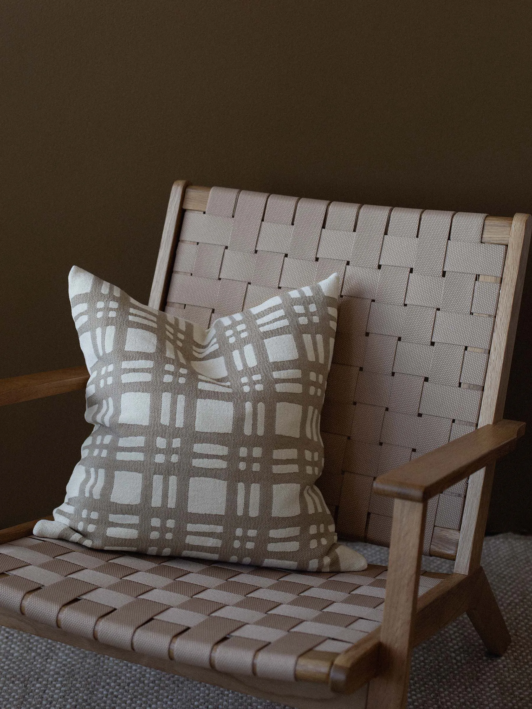 Poszewka na poduszkę Camille 50x50 cm, Beżowy Tell Me More