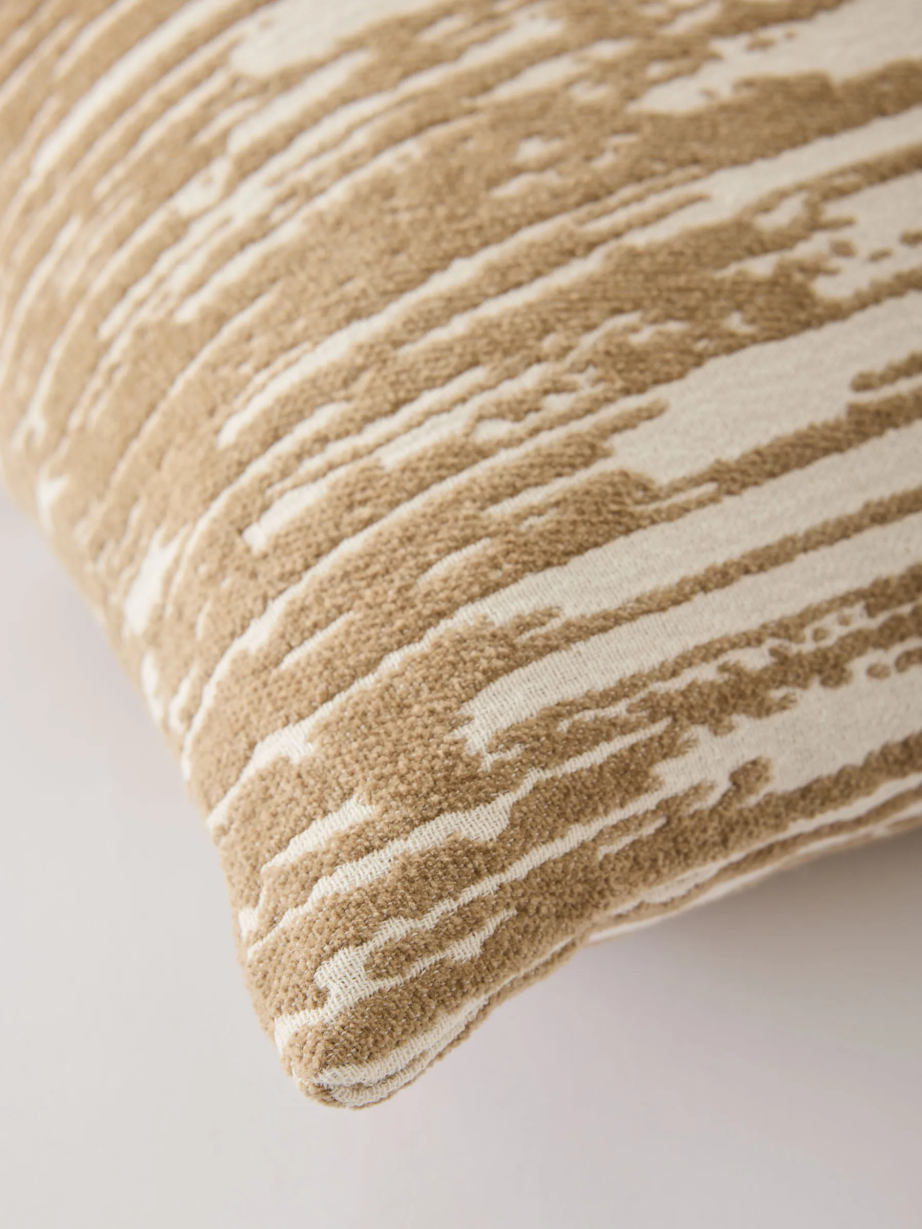 Poszewka na poduszkę Celine 50x50 cm, Beżowy Tell Me More