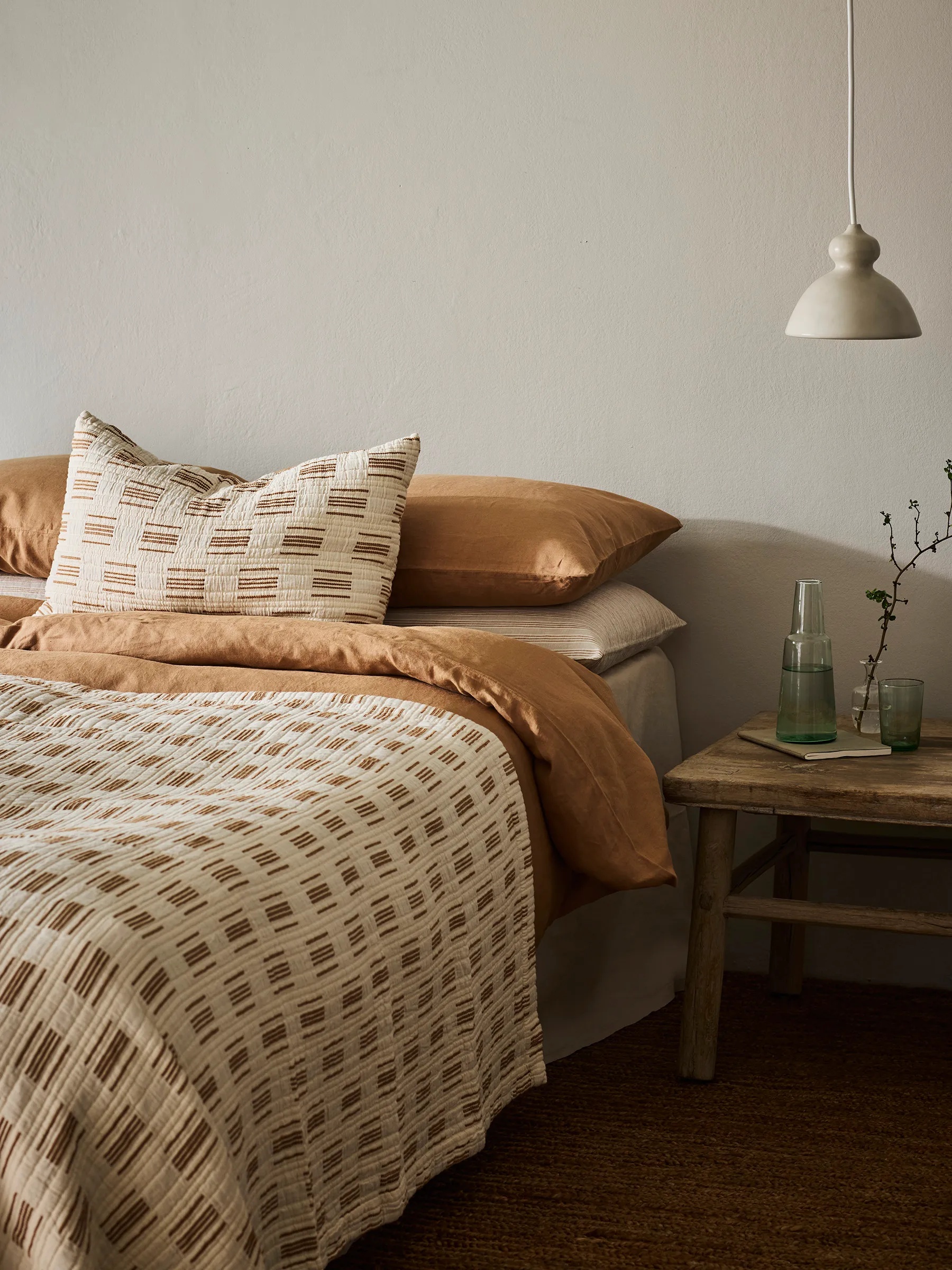 Poszewka na poduszkę Julien 40x60 cm, Off-white-rdzawa Tell Me More