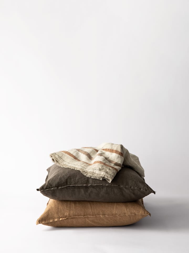 Poszewka na poduszkę Washed linen 50x50 cm - Orzech laskowy - Tell Me More