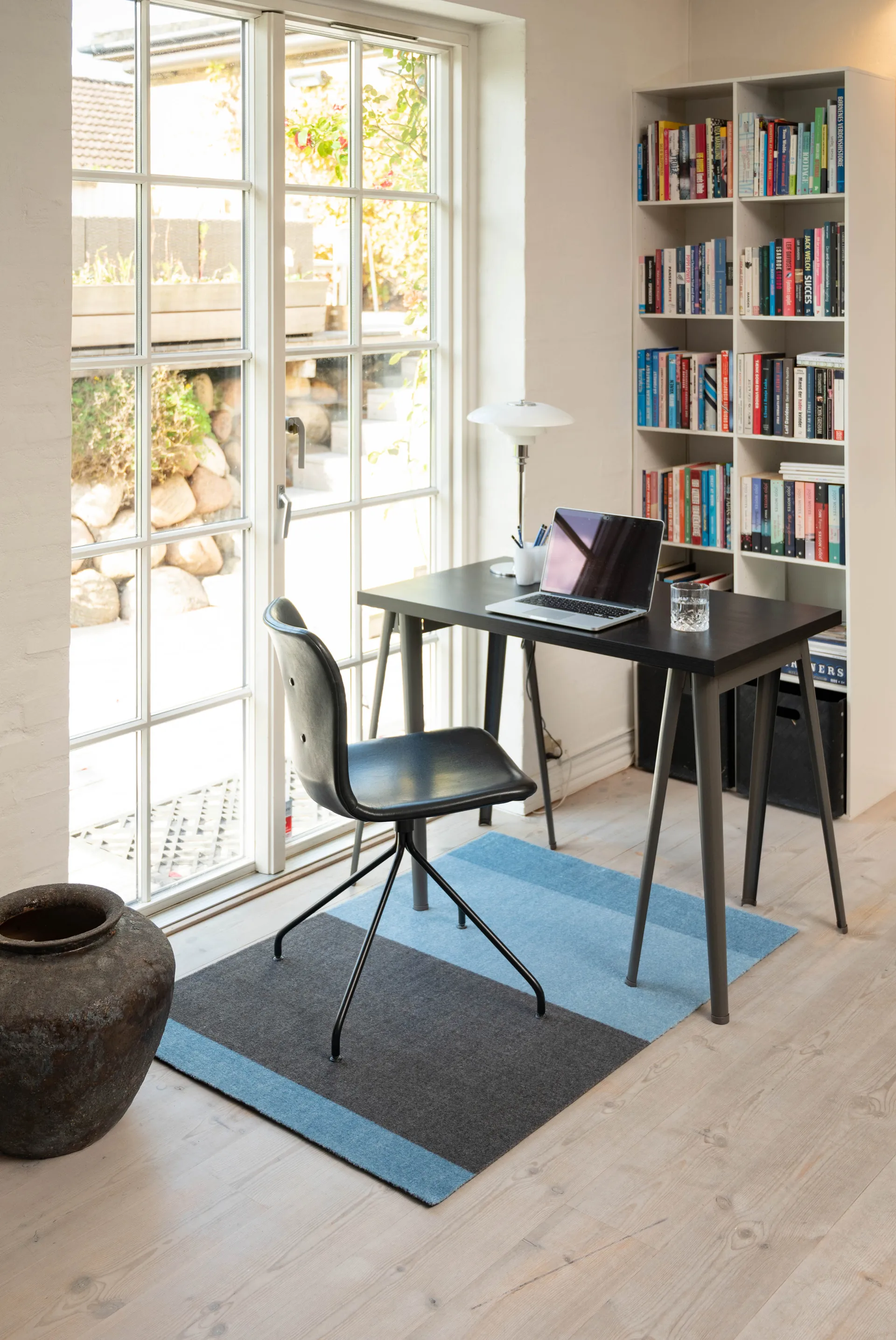 Chodnik Stripes pasy poziome, Blue-steel grey, 90x130 cm tica copenhagen