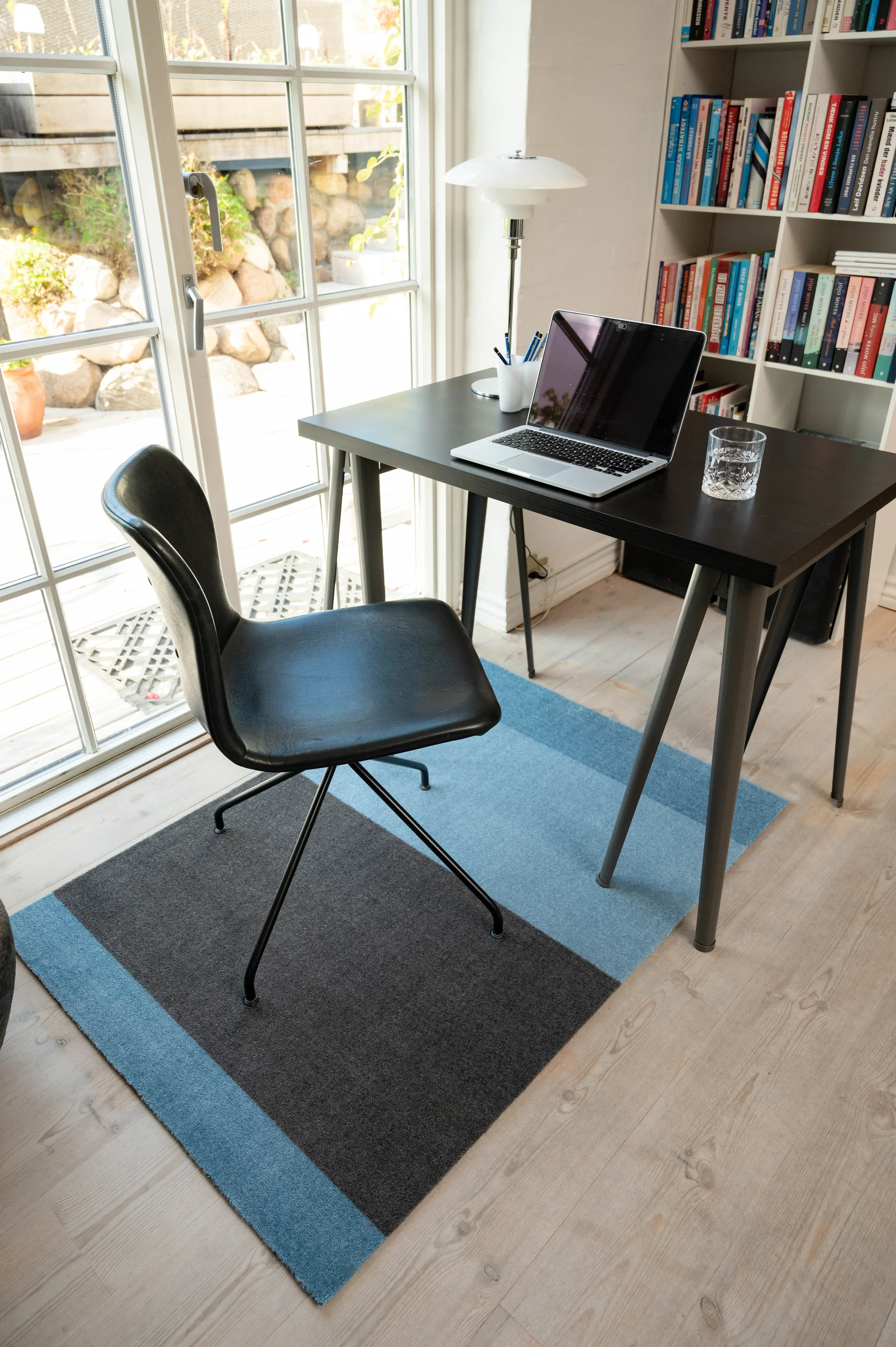 Chodnik Stripes pasy poziome, Blue-steel grey, 90x130 cm tica copenhagen