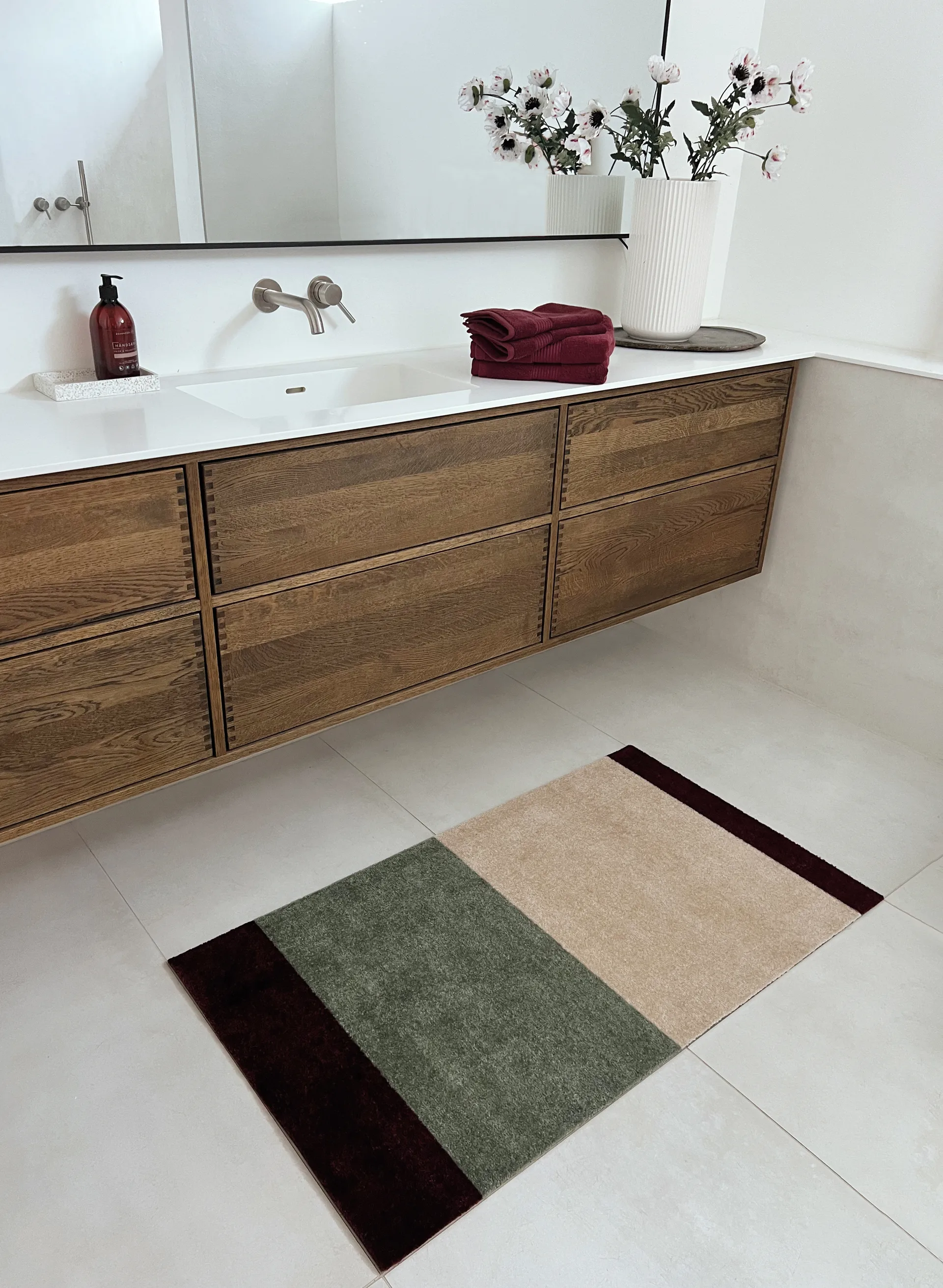 Chodnik Stripes pasy poziome, Green-ivory-bordeaux, 67x120 cm tica copenhagen