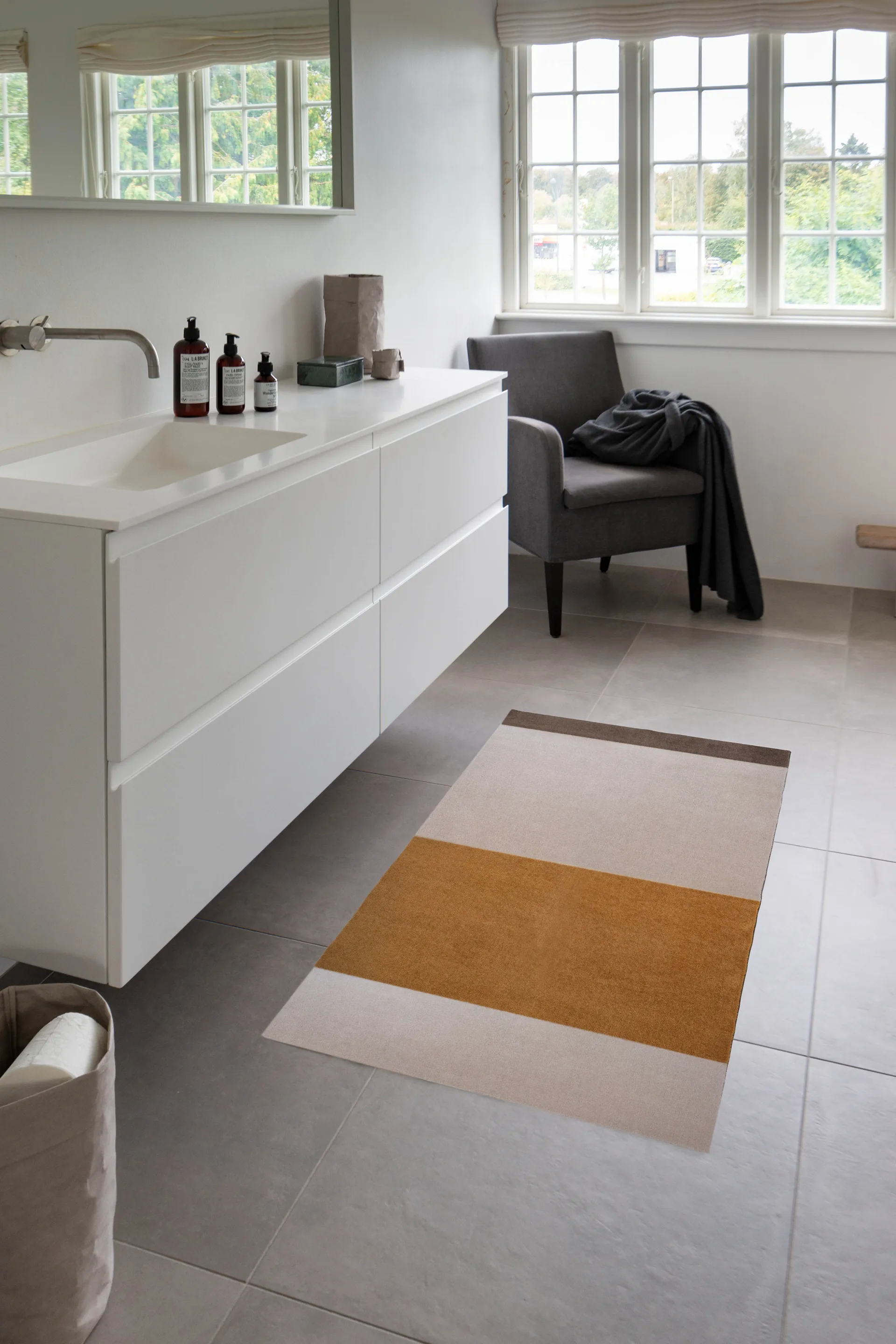 Chodnik Stripes pasy poziome, Ivory-dijon-brown, 67x120 cm tica copenhagen