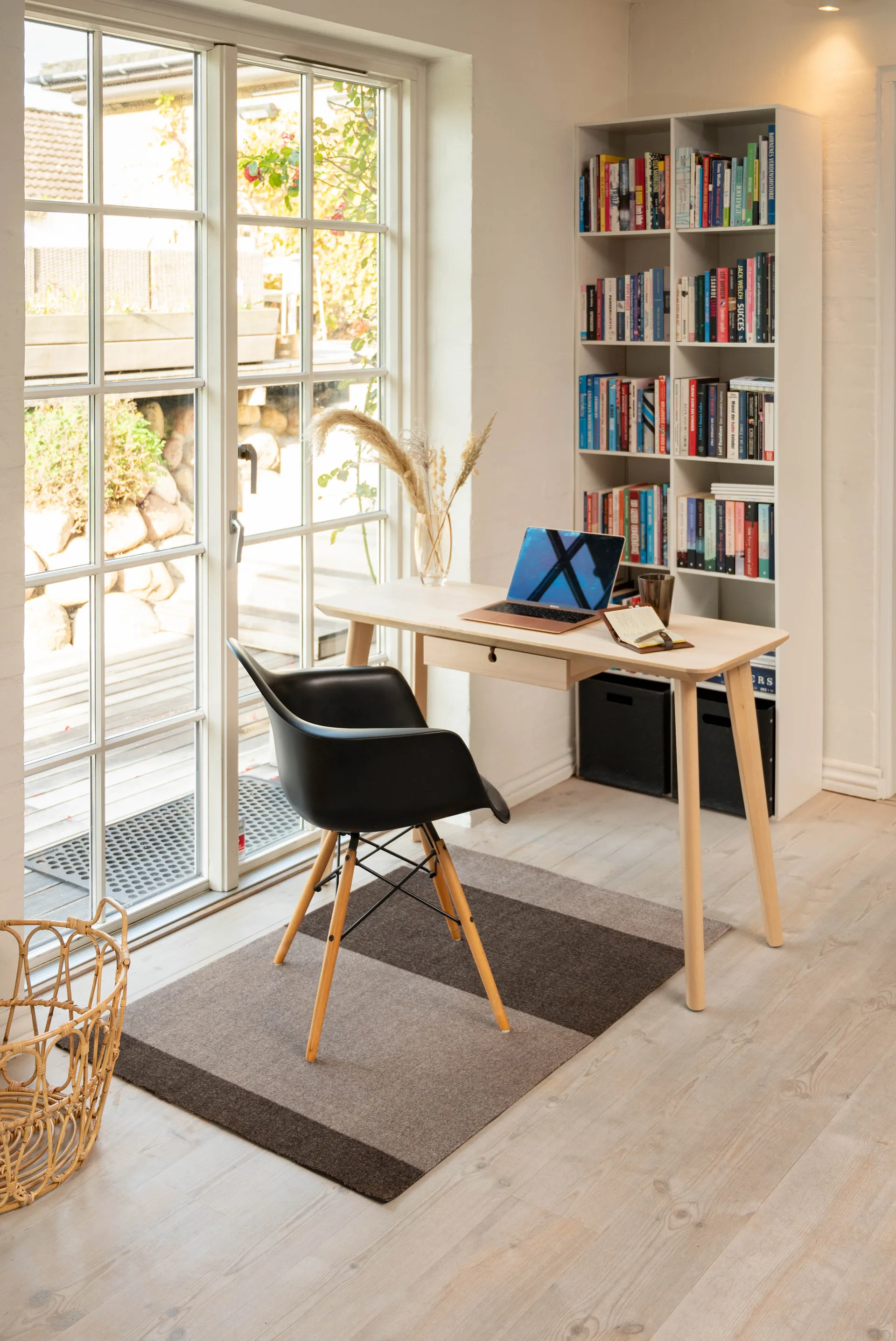 Chodnik Stripes pasy poziome, Sand-brown, 90x130 cm tica copenhagen