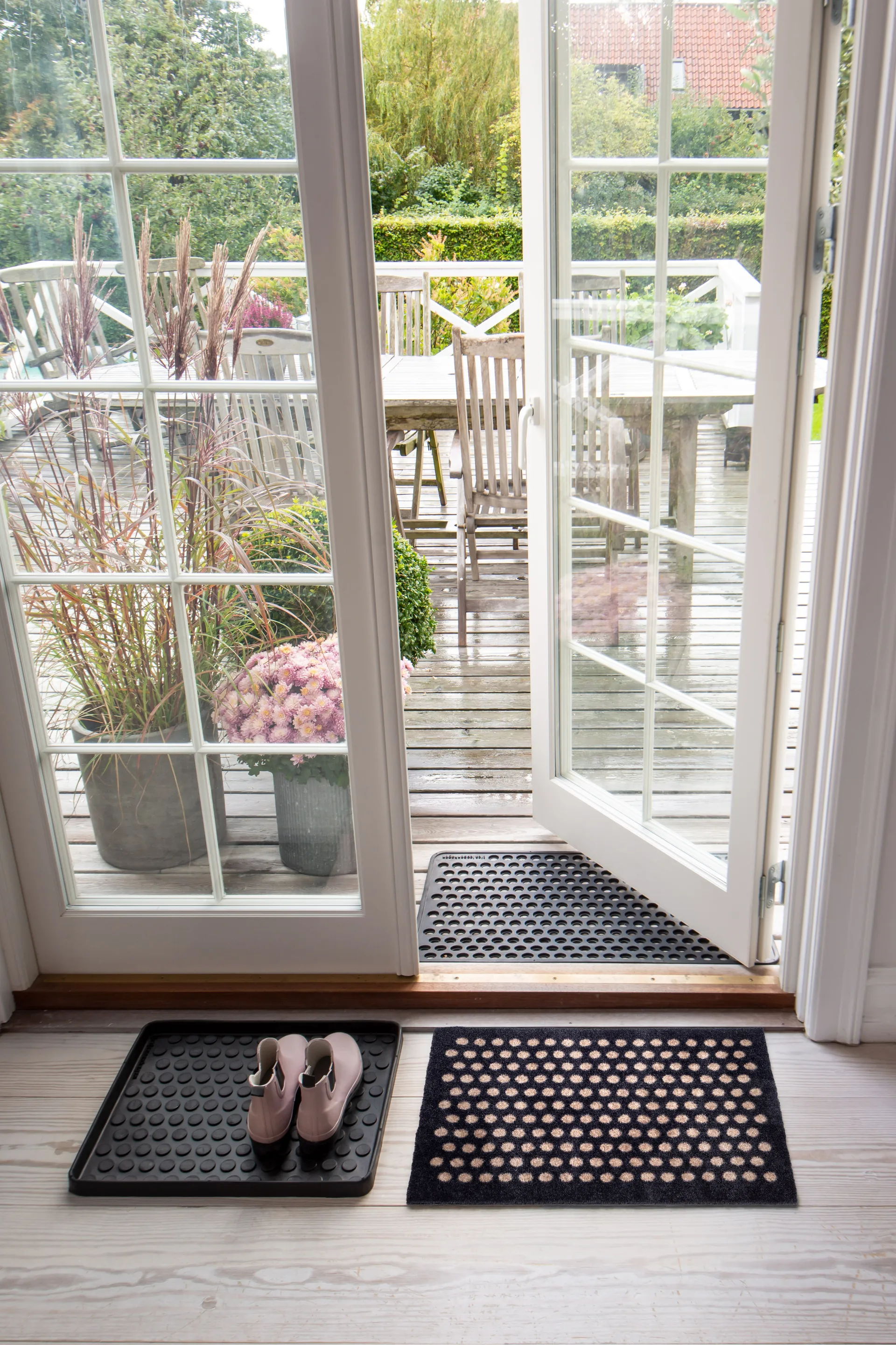 Wycieraczka Dot, Black-sand, 40x60 cm tica copenhagen