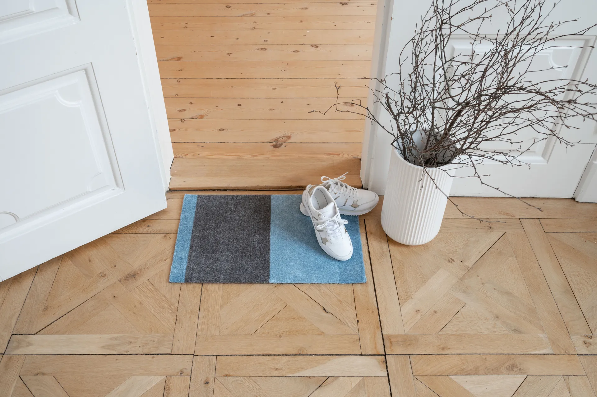 Wycieraczka Stripes pasy poziome, Blue-steel grey, 40x60 cm tica copenhagen