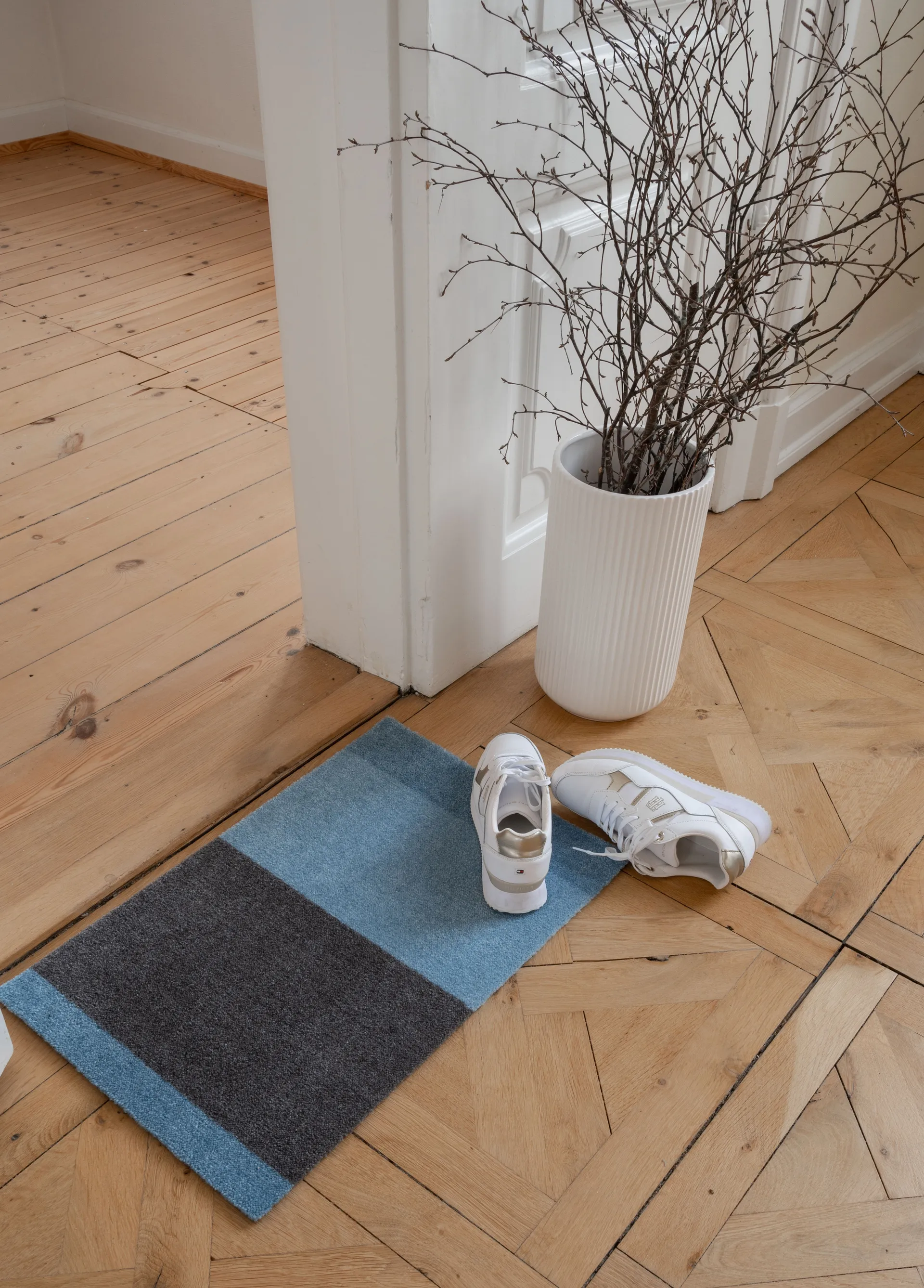 Wycieraczka Stripes pasy poziome, Blue-steel grey, 40x60 cm tica copenhagen