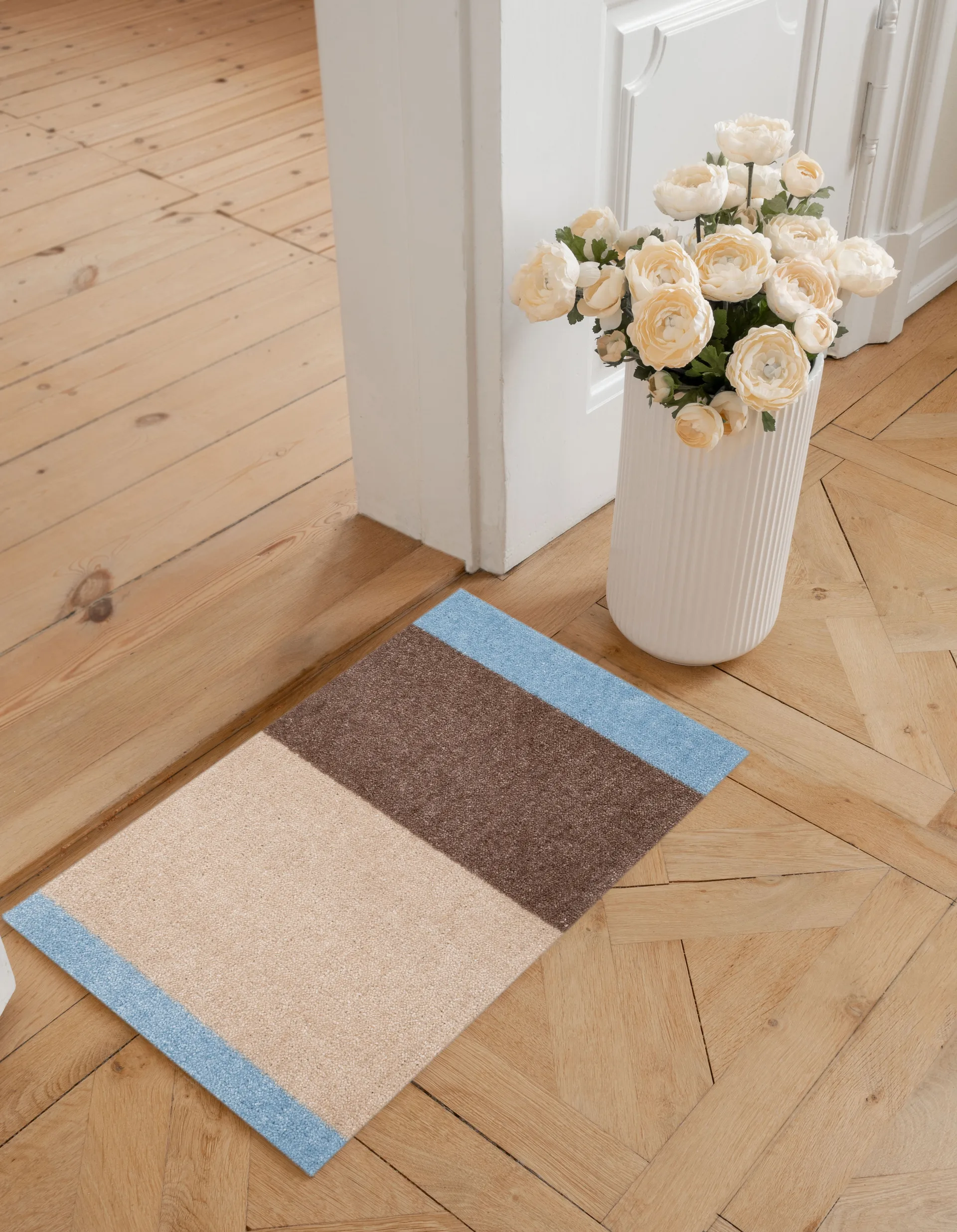 Wycieraczka Stripes pasy poziome, Ivory-sand-blue, 40x60 cm tica copenhagen