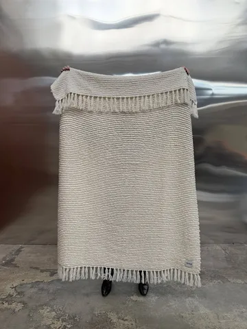Koc bouclé Janzen - Solid off white-natural, 130x170 cm - Tinted
