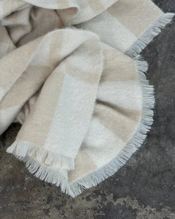Koc z moheru Hallin - Beige-off white, 130x170 cm - Tinted