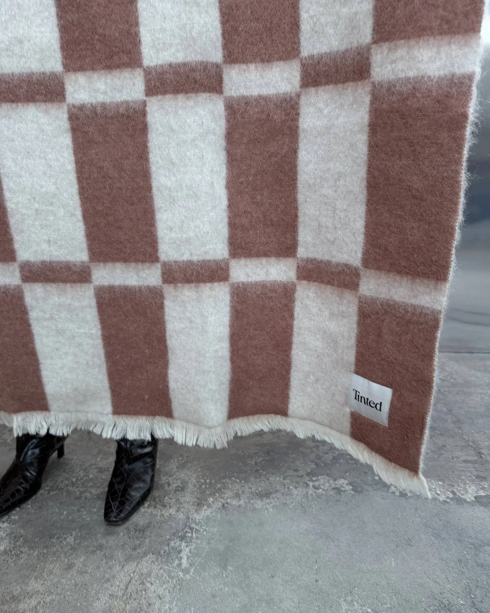 Koc z moheru Hallin, Off white-rust, 130x170 cm Tinted