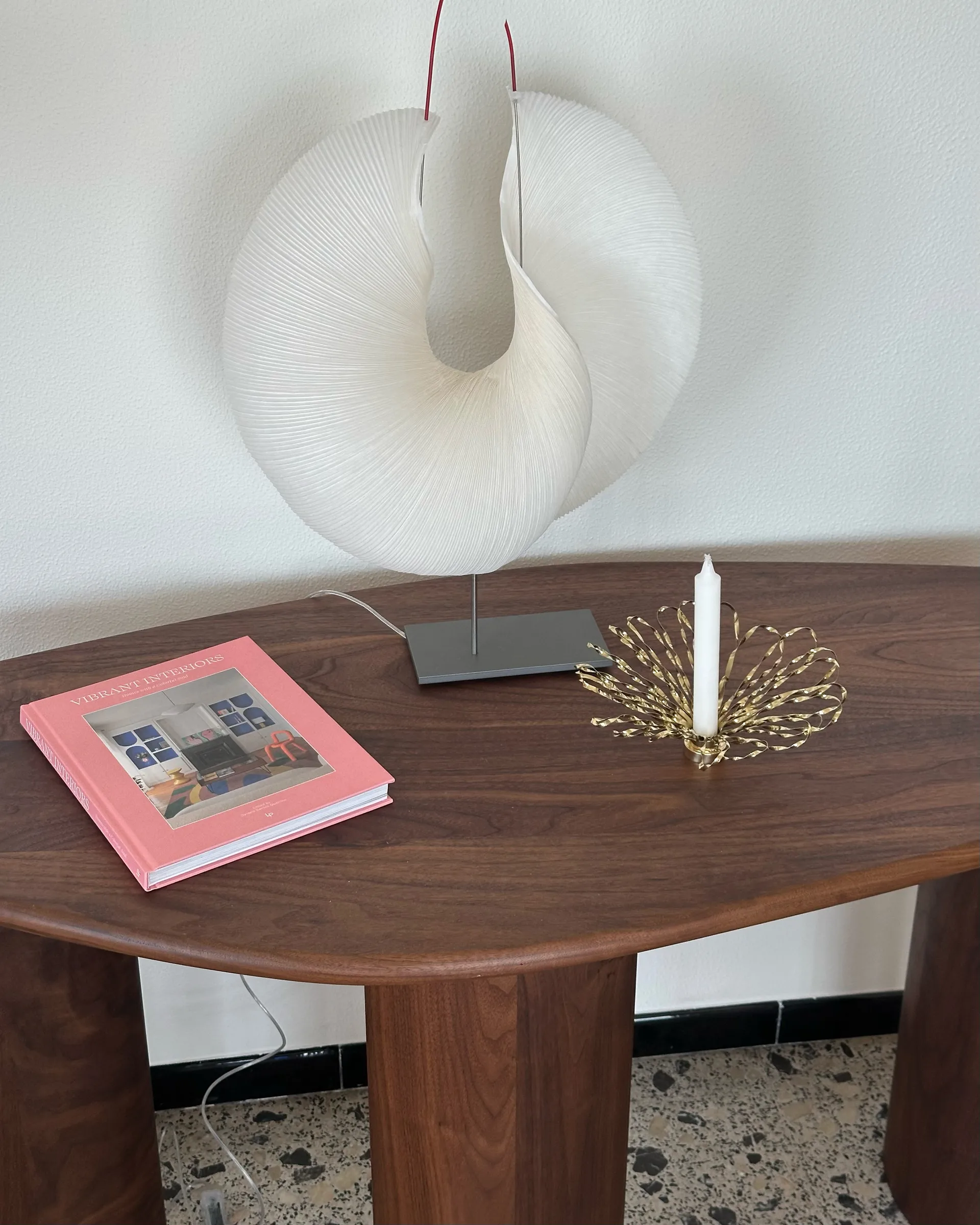 Konsola Lowe, Orzech włoski dark brown Tinted