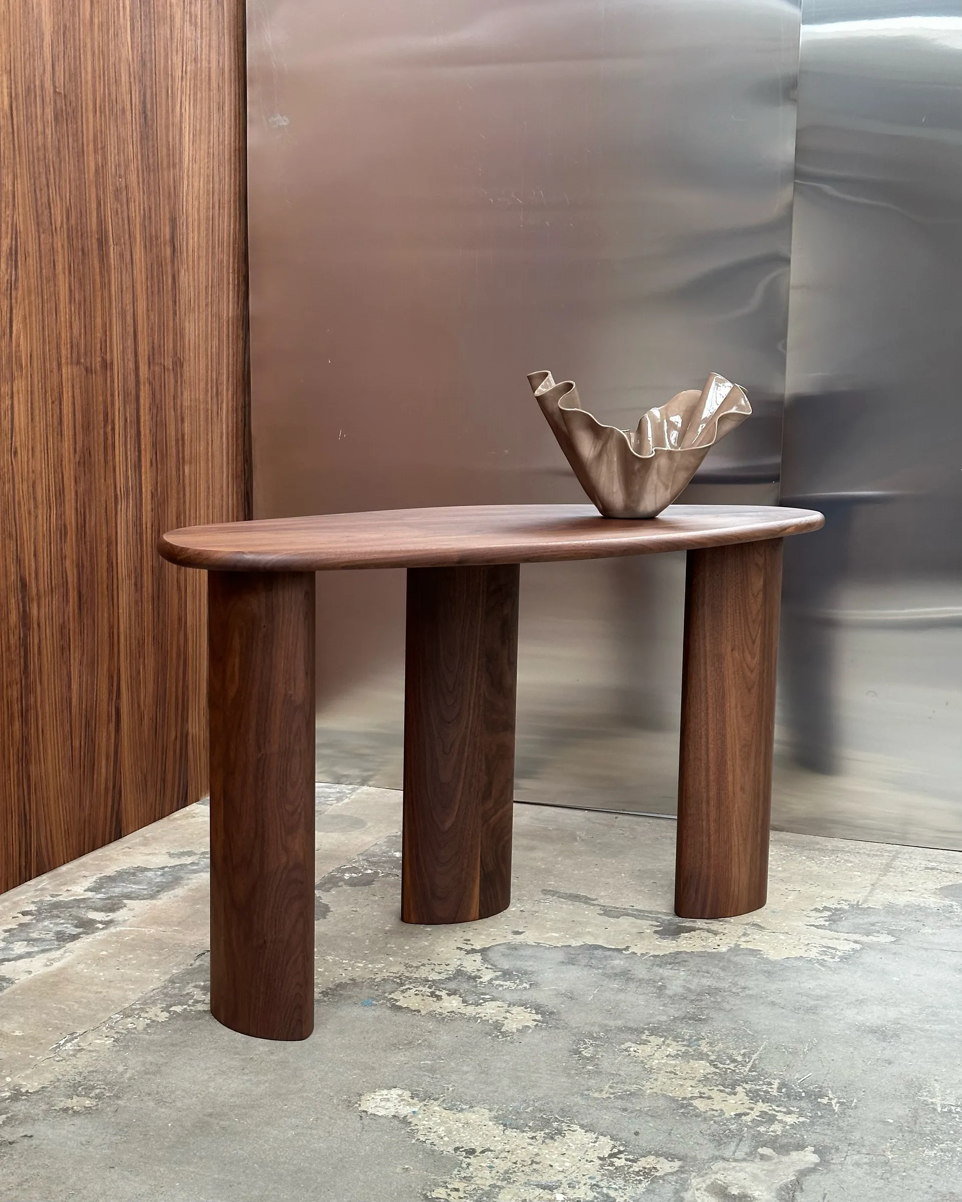 Konsola Lowe, Orzech włoski dark brown Tinted