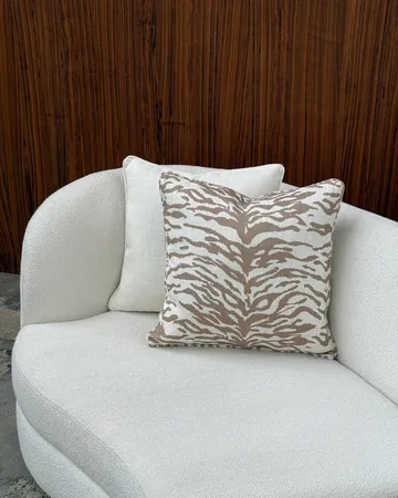 Poduszka dekoracyjna Norell - Tiger beige-off white, 50x50 cm - Tinted