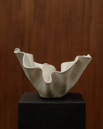 Rzeźba Amnell - Beige, 29x18 cm - Tinted
