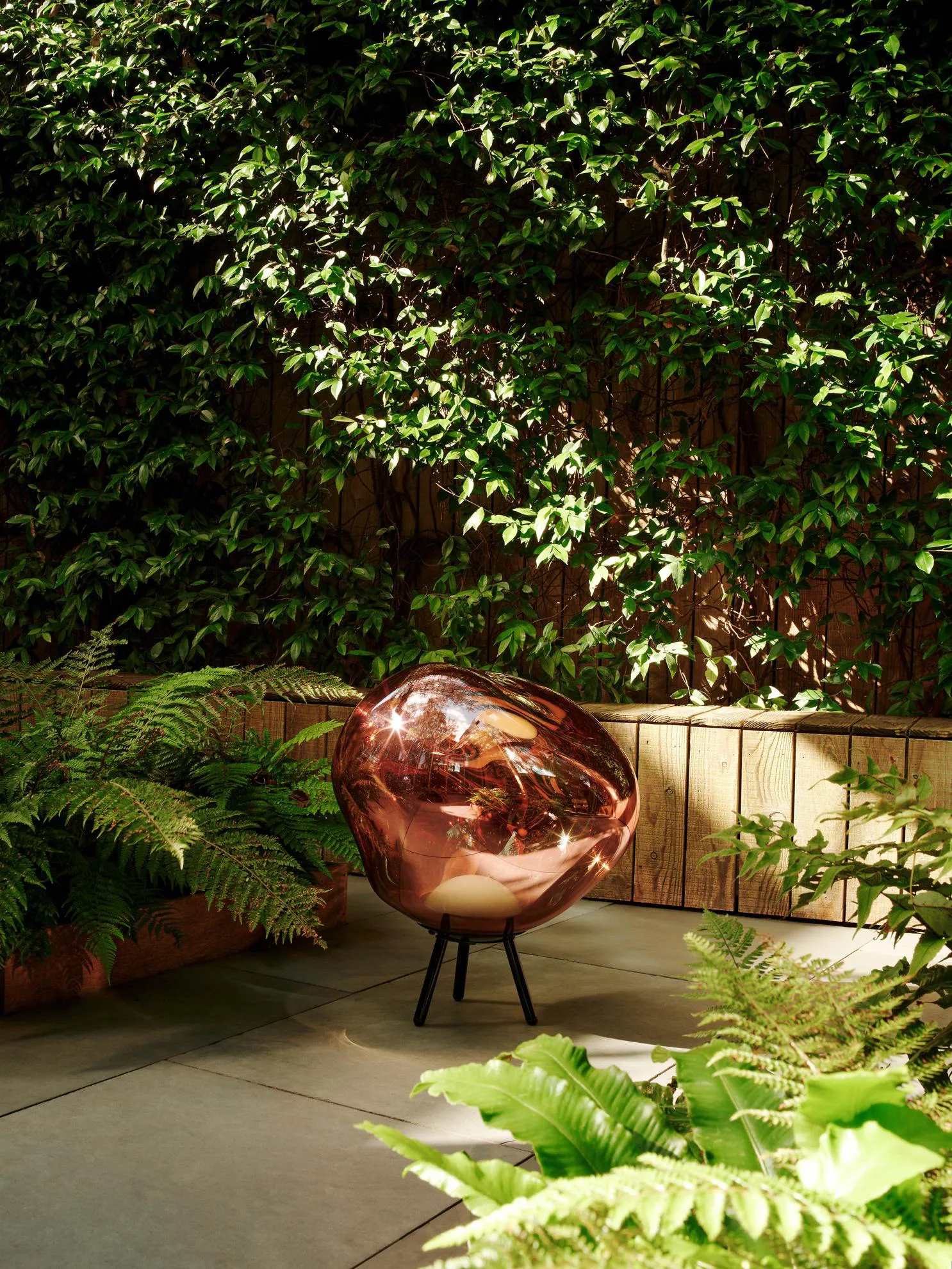 Duża lampa podłogowa przenośna Melt LED, Miedziany Tom Dixon