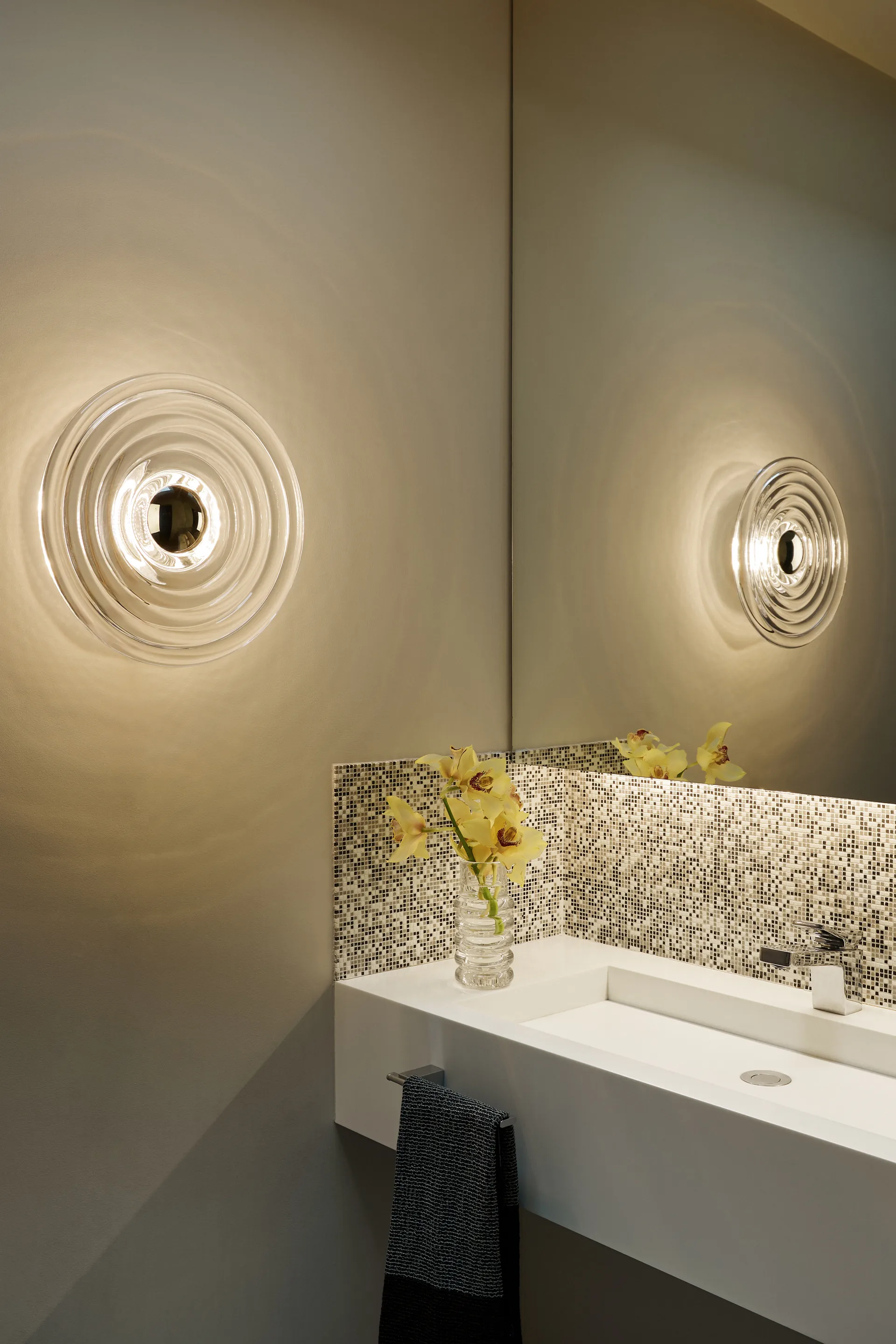 Duża lampa ścienna Press Surface LED 35 cm, Przezroczysty Tom Dixon