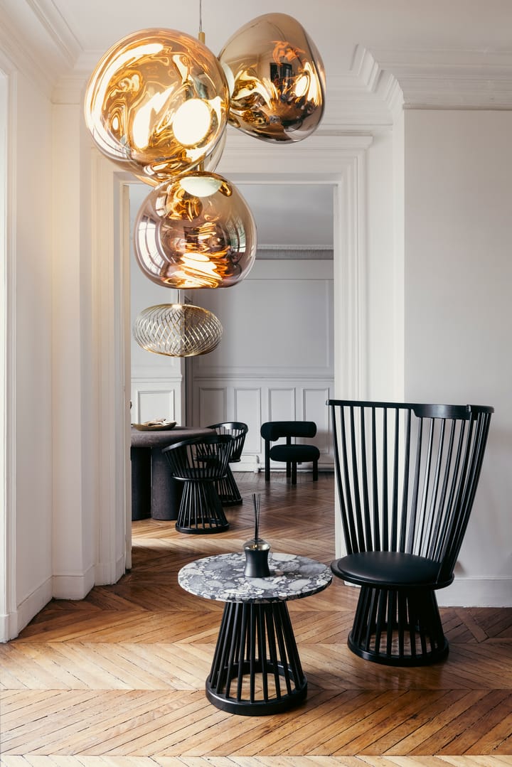 Fotel z tapicerowanym siedziskiem Fan, Czarny jesion-czarna skóra Tom Dixon