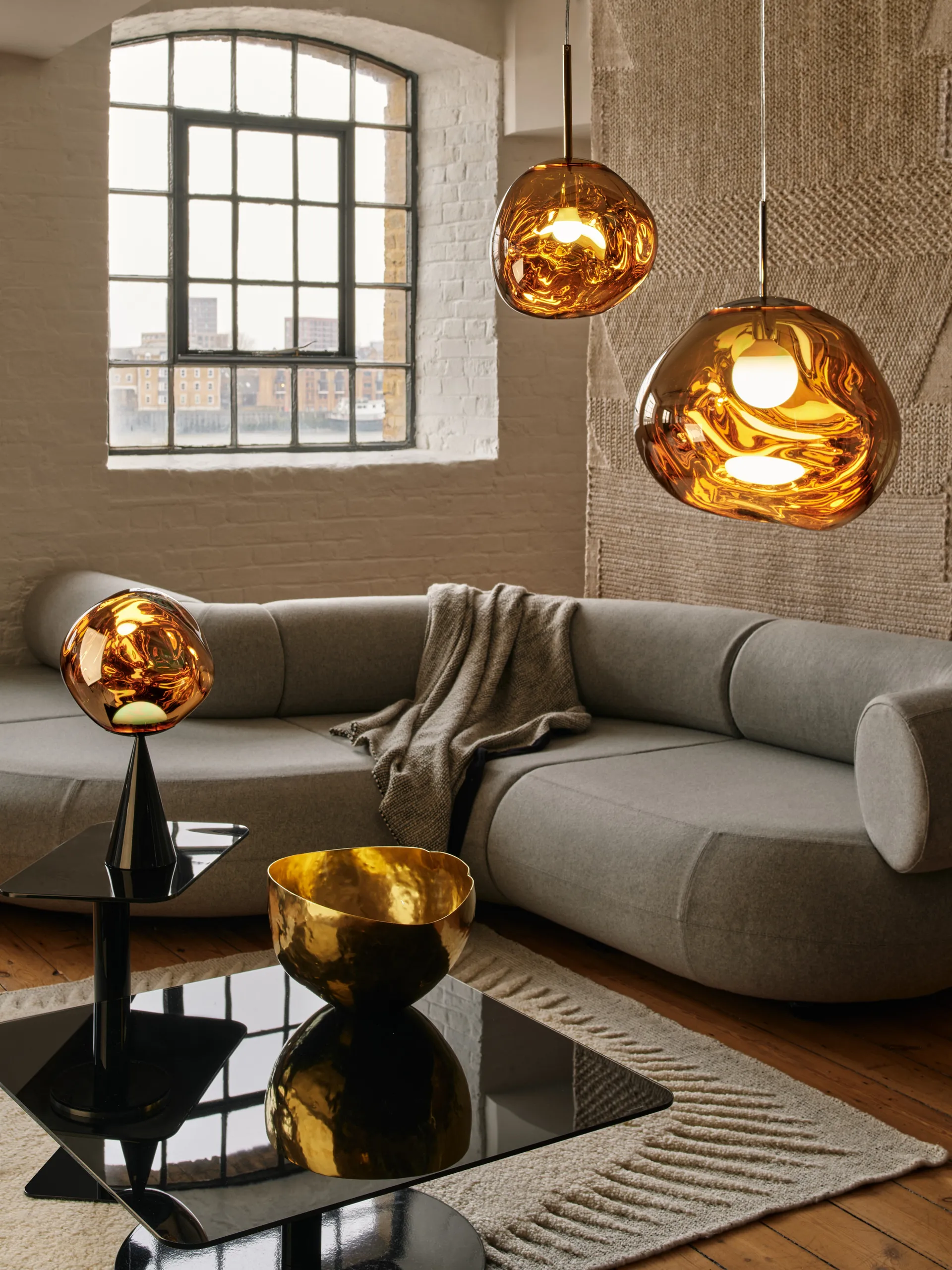 Koc Thread 140x180 cm, Black & White Tom Dixon