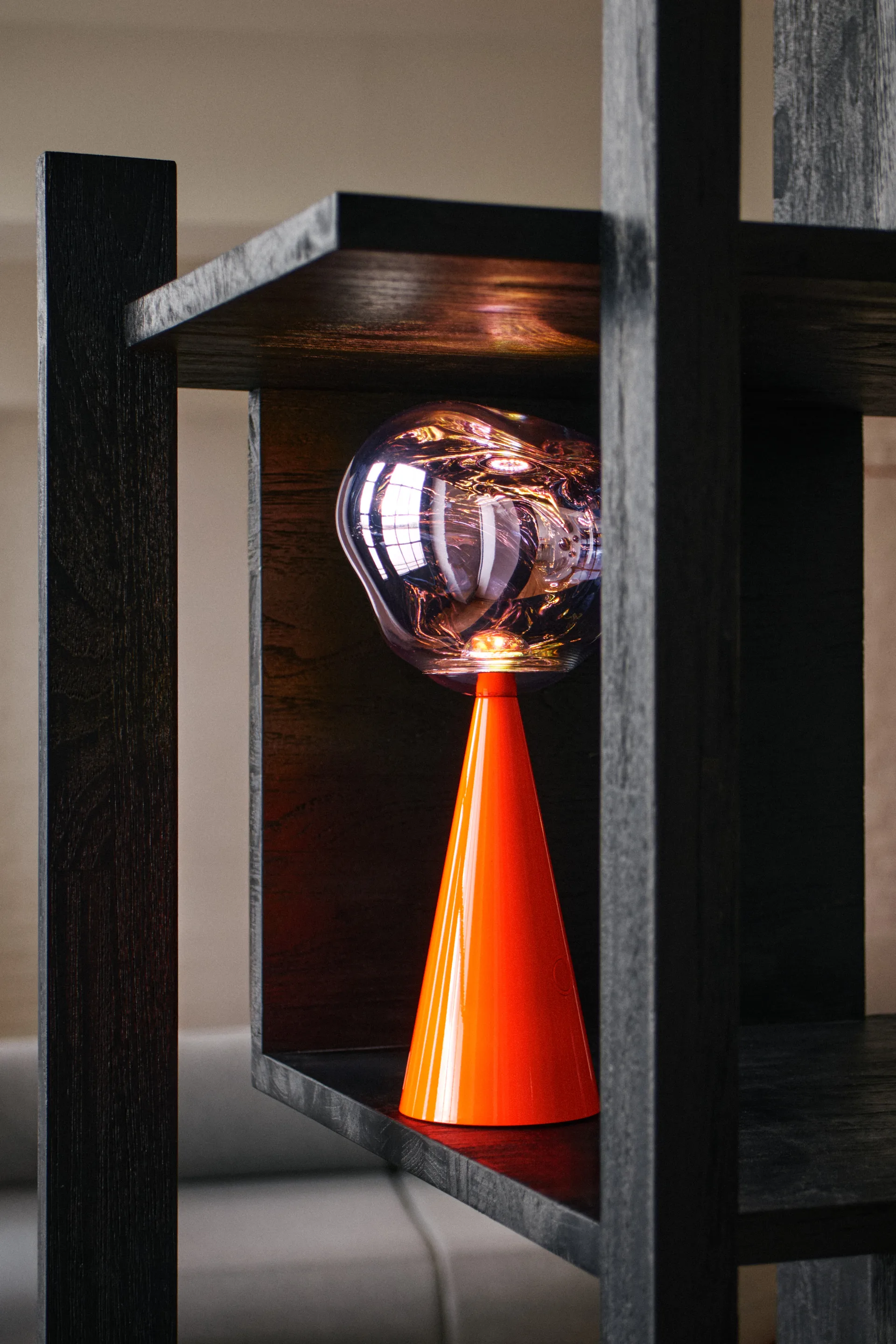 Lampa stołowa przenośna Melt LED 28,5 cm, Fluoro Tom Dixon