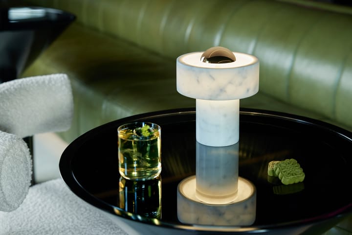 Lampa stołowa przenośna Stone LED 28 cm, Marmur-złoto Tom Dixon
