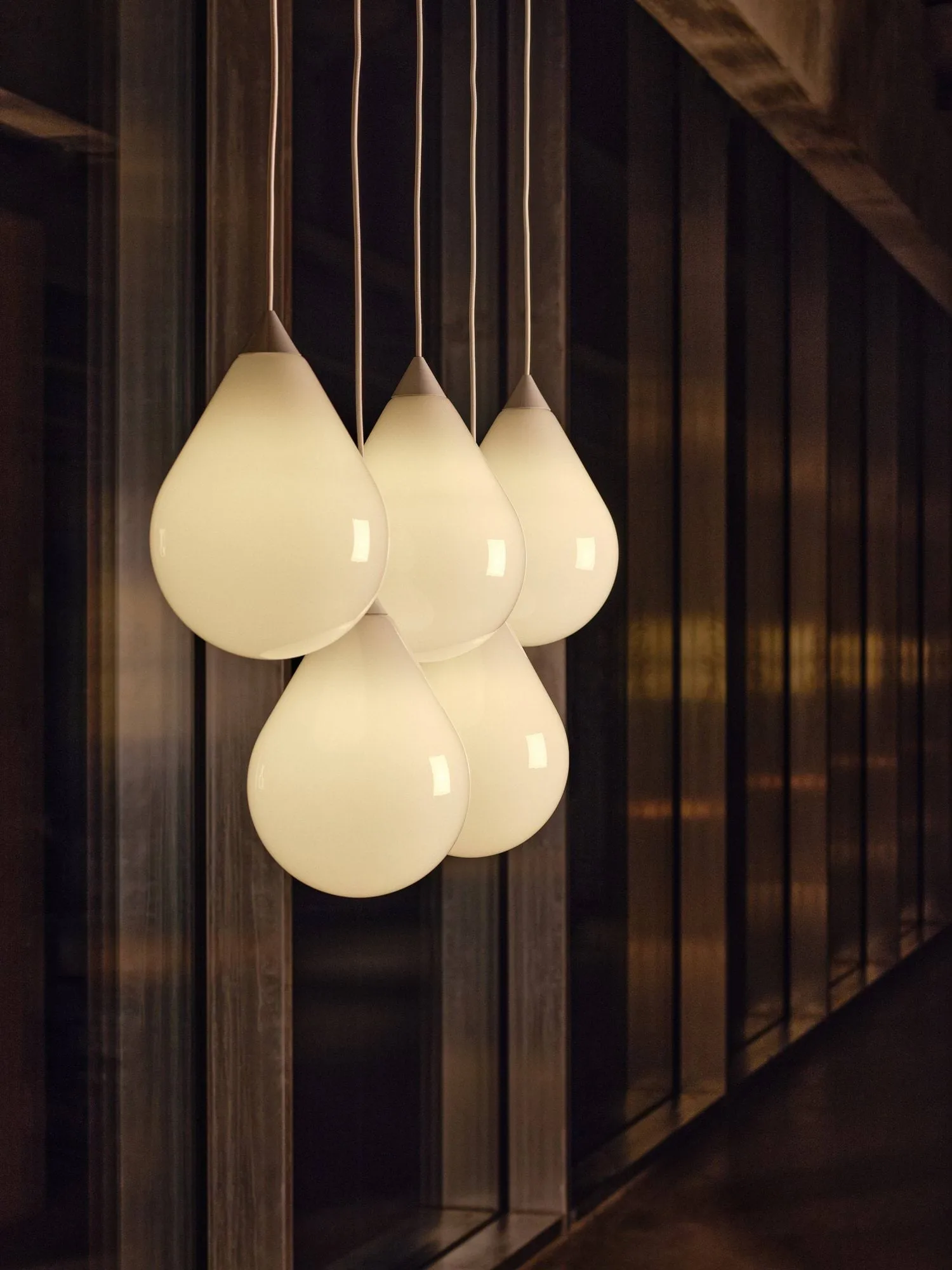 Lampa wisząca Flare Bead, Opal Tom Dixon