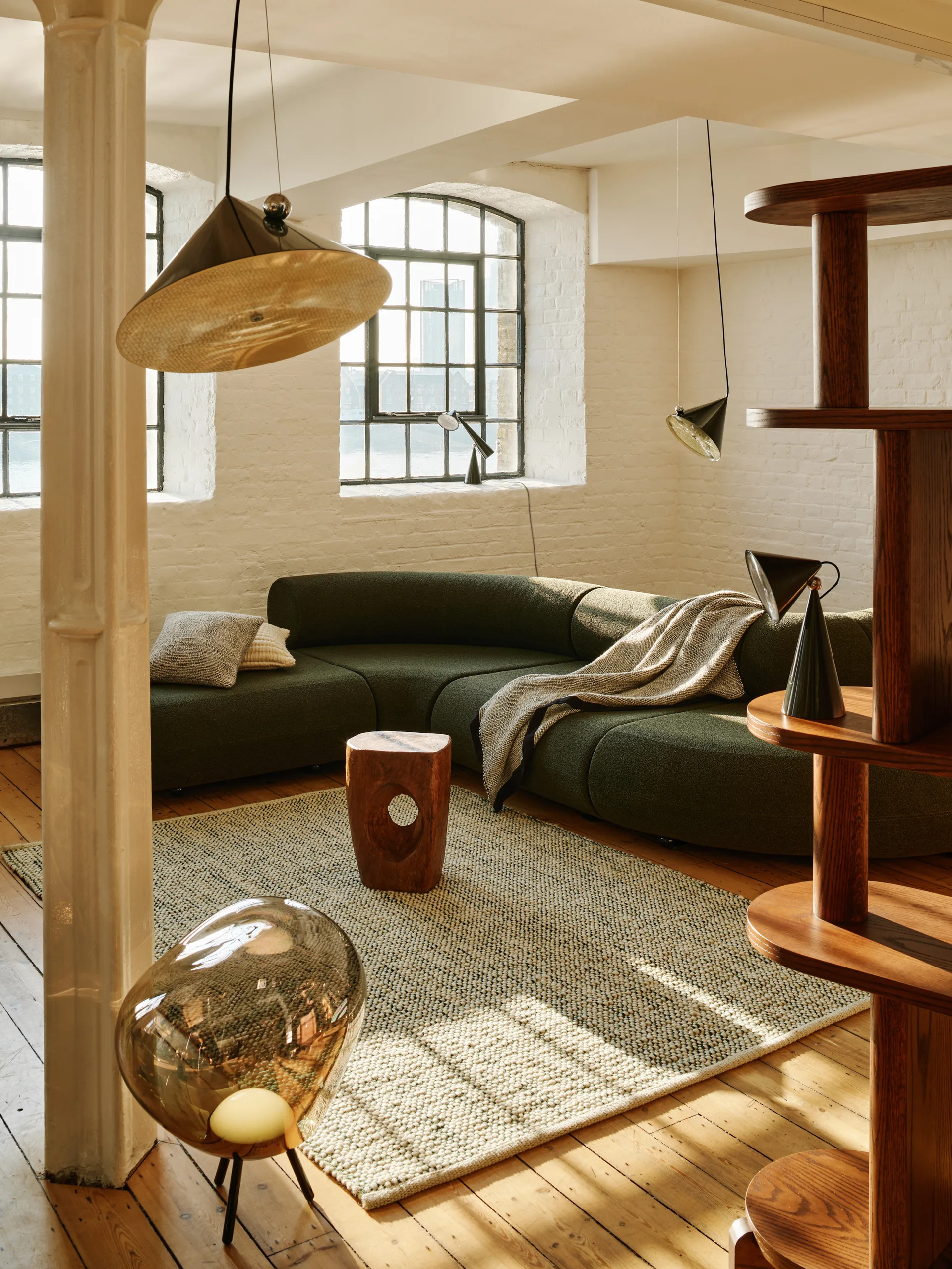 Lampa wisząca Pose, Kelp, Ø25×24,5 cm Tom Dixon