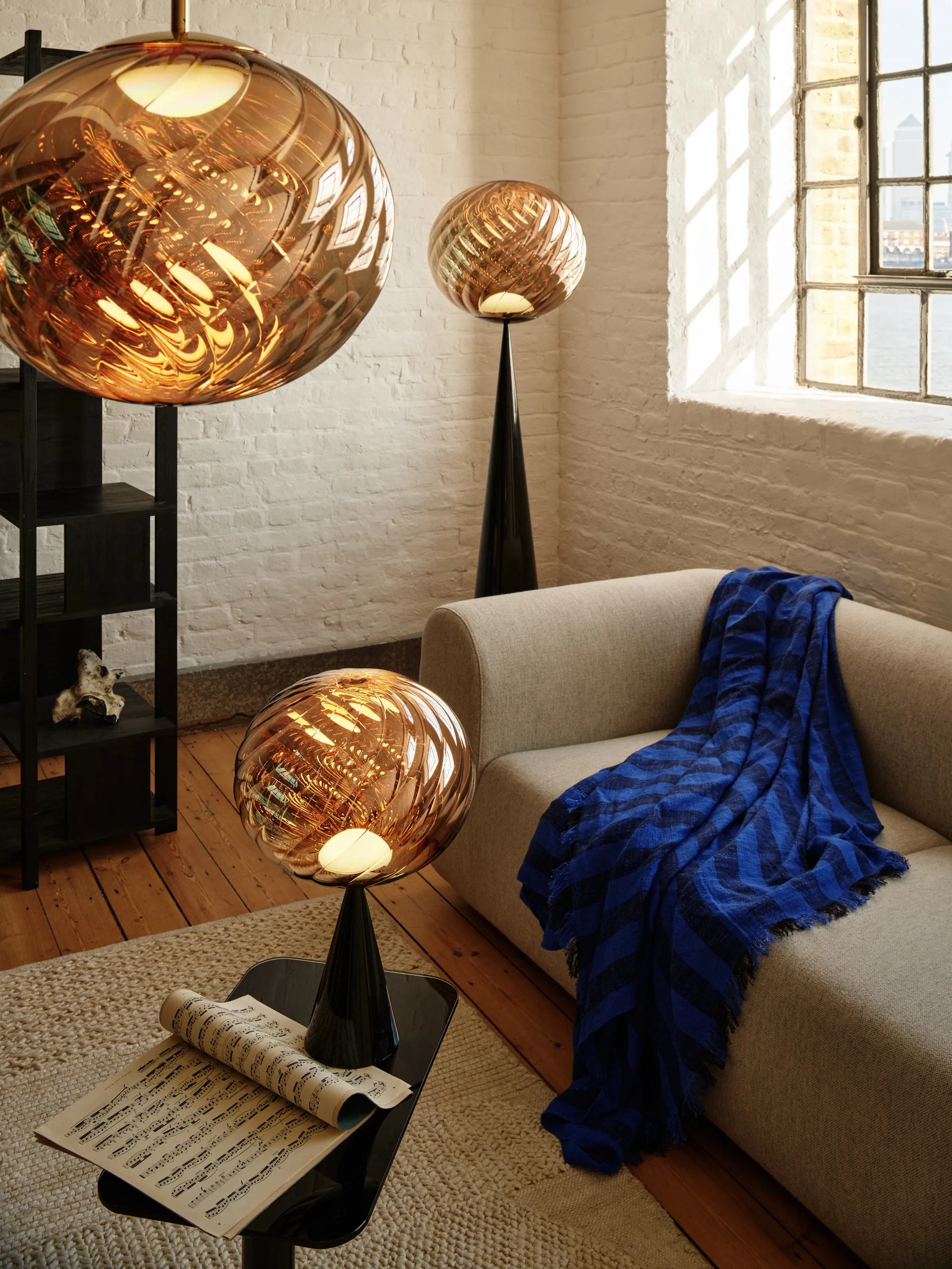 Lampa wisząca Whirl Ø30 cm, Gold Tom Dixon
